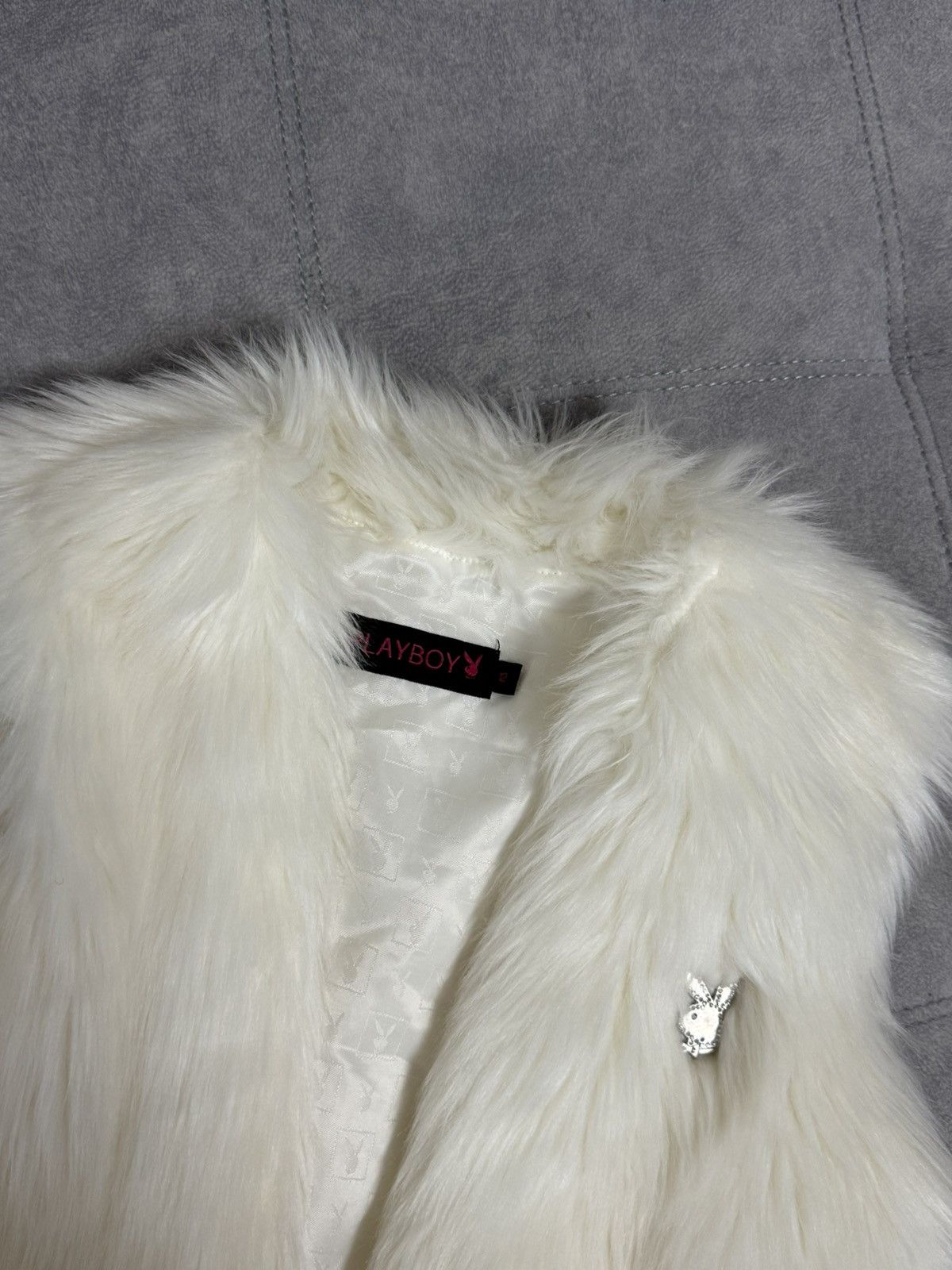 Designer × Playboy × Vintage Vintage Playboy Hype Fur Faux vests Japanese style Y2K Size S / US 4 / IT 40 - 5 Thumbnail