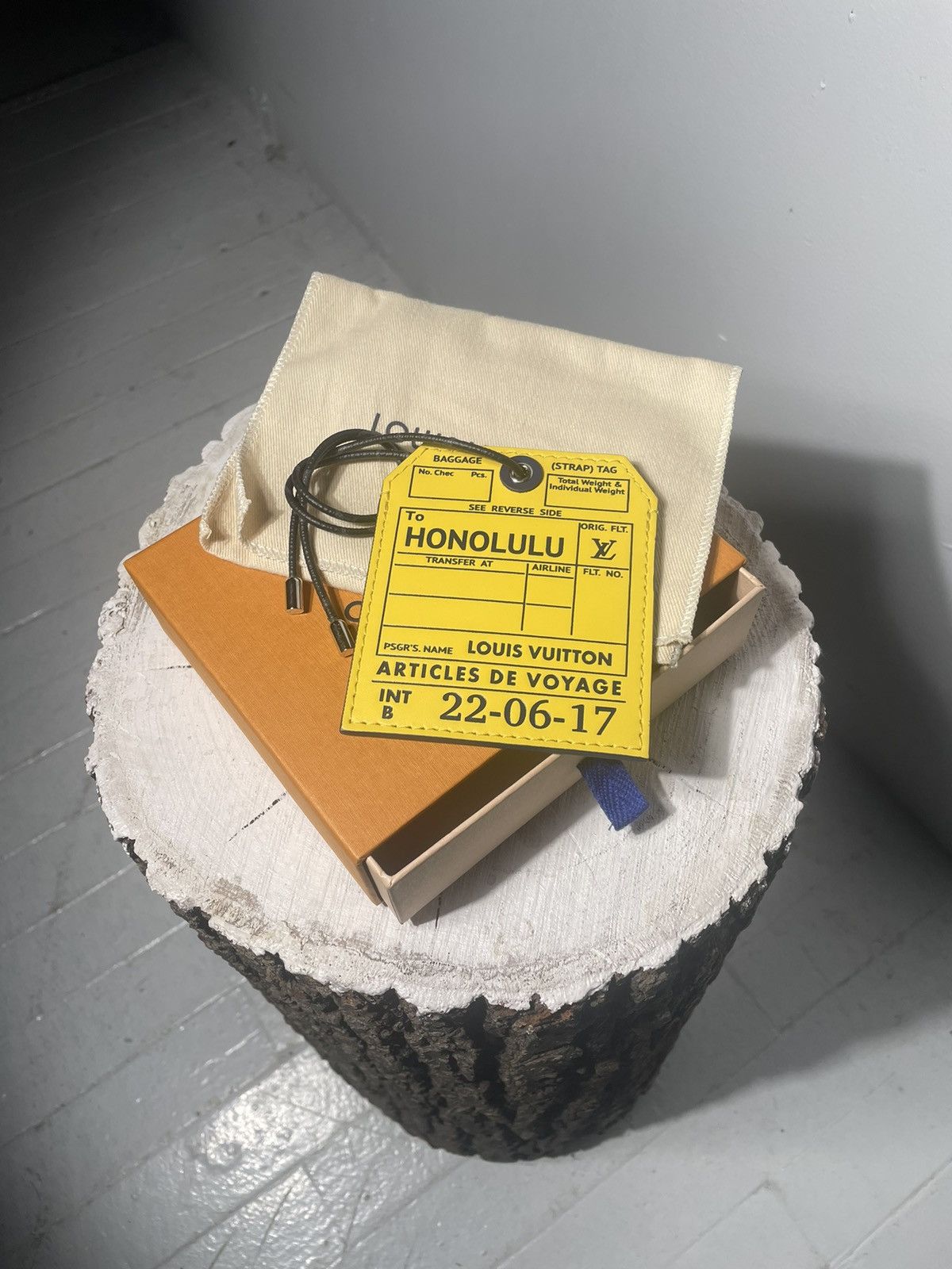 image of Louis Vuitton Honolulu Luggage Tag in Yellow, Men's