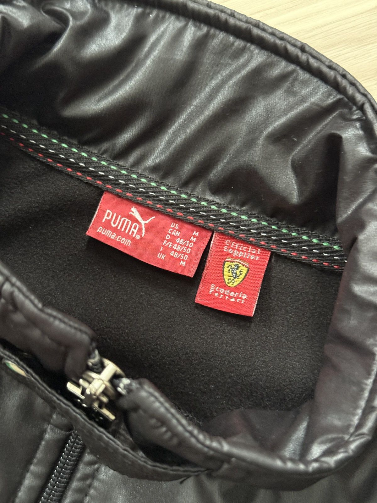 Ferrari × Puma PUMA Ferrari Vintage Windbreaker Jacket Black Red Nylon Size US M / EU 48-50 / 2 - 4 Thumbnail