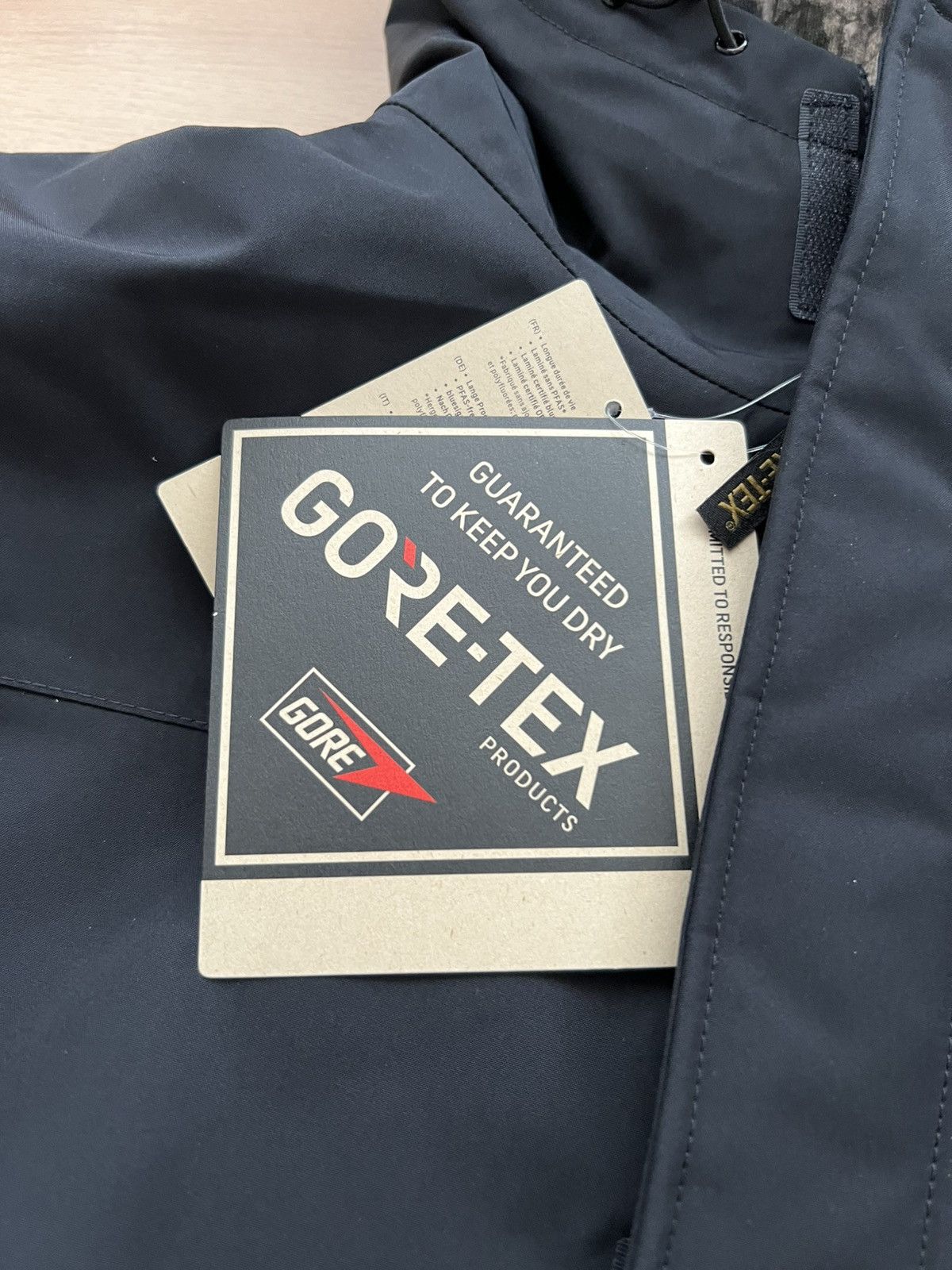 Supreme Supreme x GORE TEX x Mossy Oak waterproof jacket black large Size US L / EU 52-54 / 3 - 4 Thumbnail