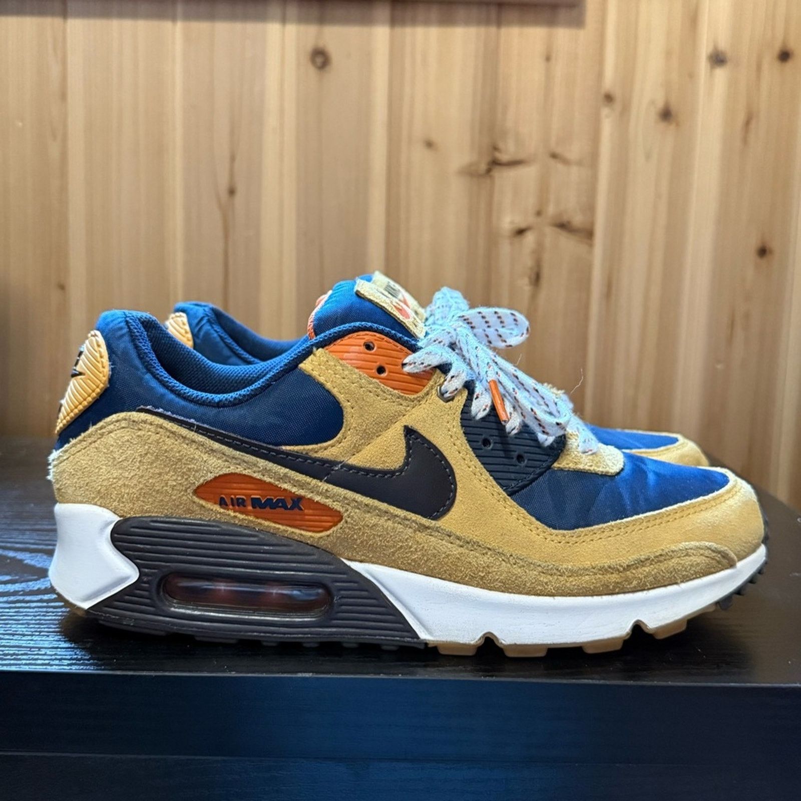 Nike Nike Air Max 90 Bucktan Team Navy Size US 10 / EU 43 - 10 Thumbnail