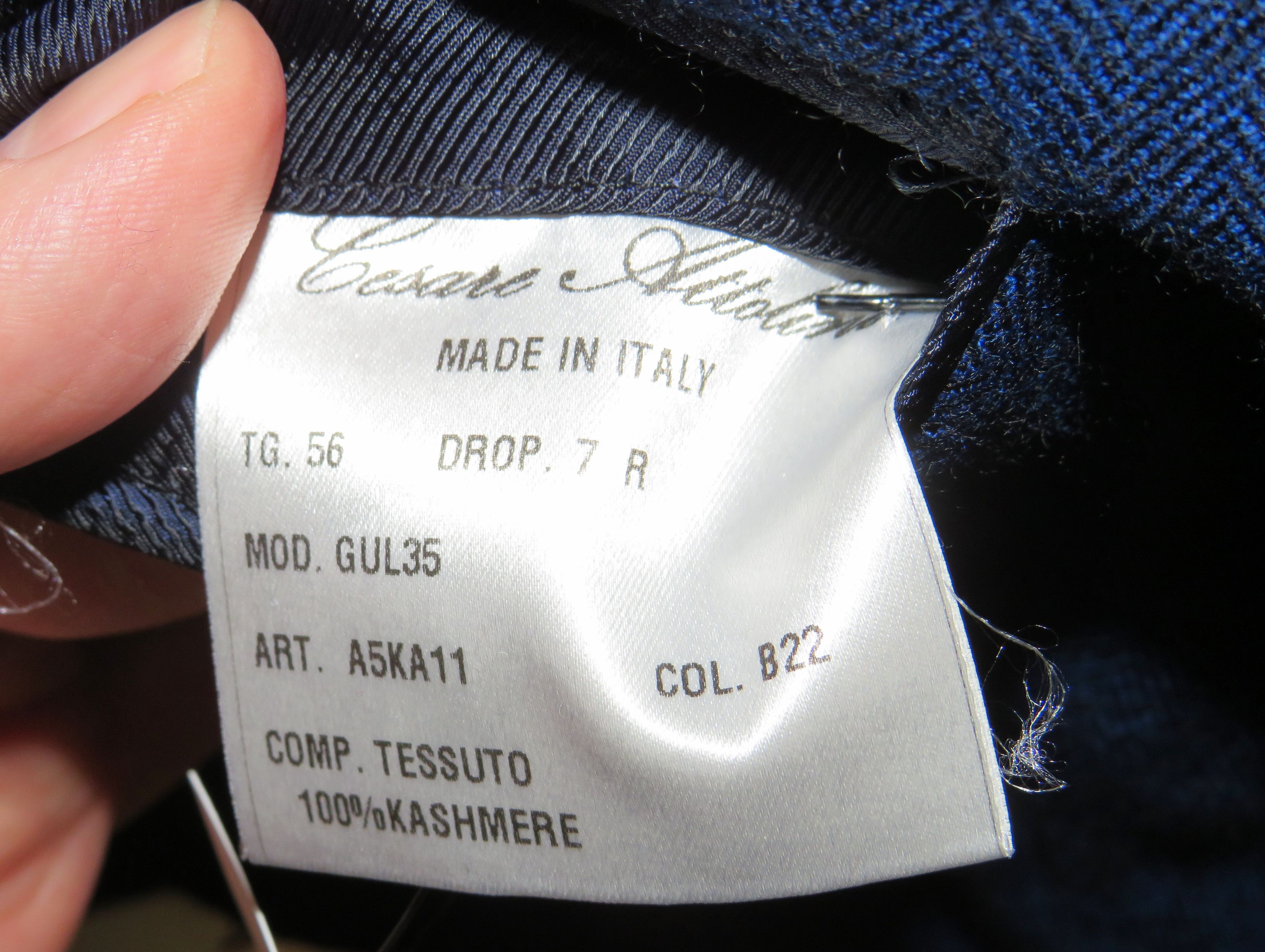 Cesare Attolini 100% Cashmere Blue Herringbone Three Button Sport Coat 46R Size 46R - 12 Thumbnail