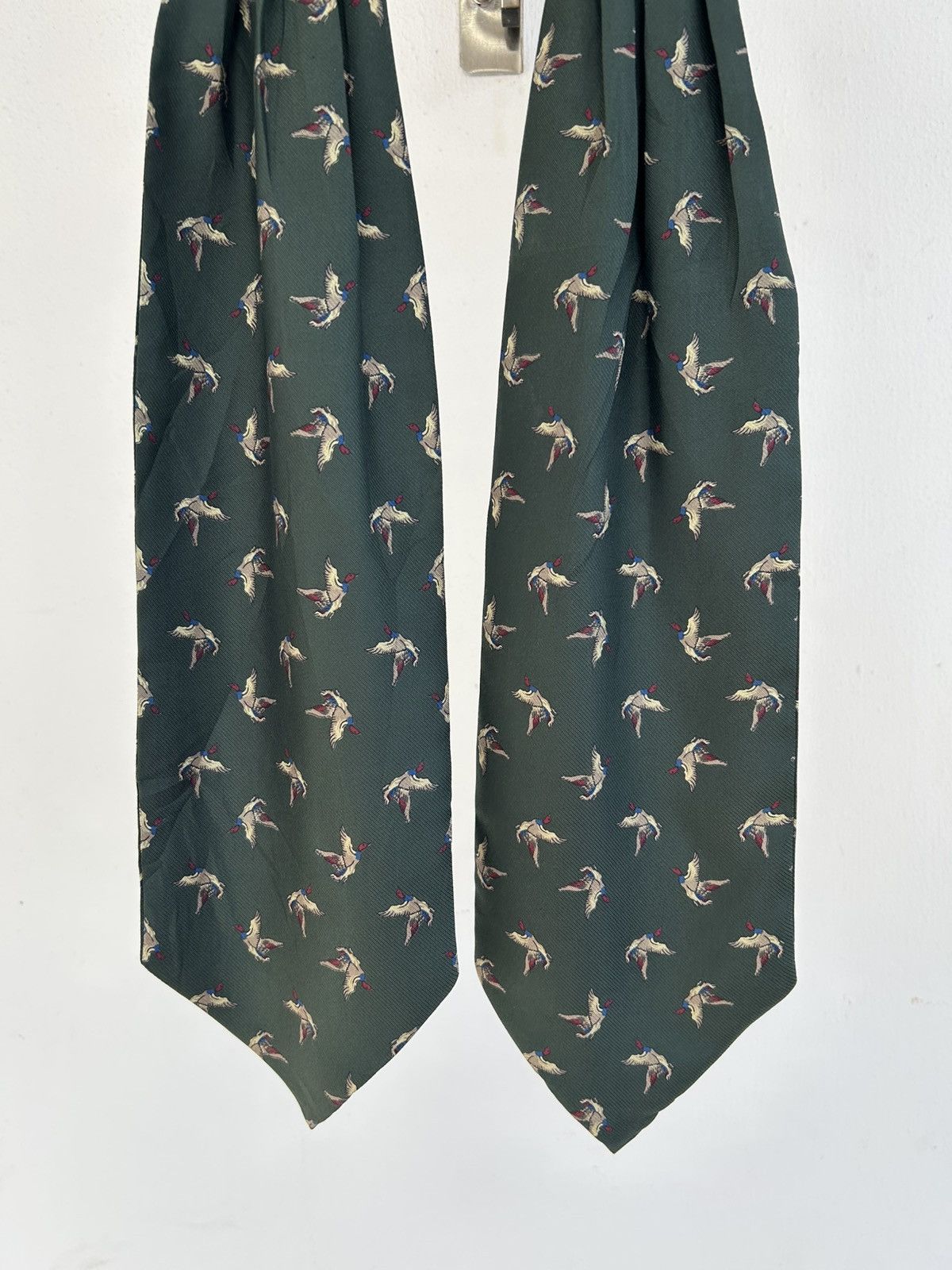 Burberry Burberry Vintage Neck Scarf Size ONE SIZE - 2 Thumbnail
