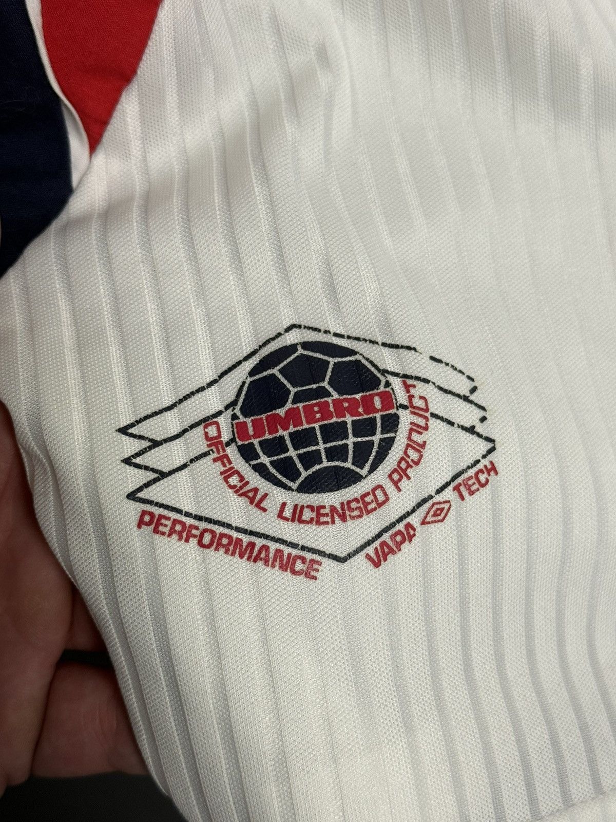 Umbro England National Team 97/99 Home Football Soccer Jersey Size US M / EU 48-50 / 2 - 4 Thumbnail