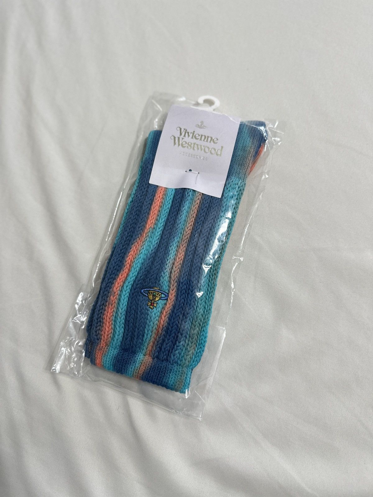 Vivienne Westwood Authentic NWT VIVIENNE WESTWOOD CREW SOCKS TIE-DYE Size ONE SIZE - 1 Thumbnail