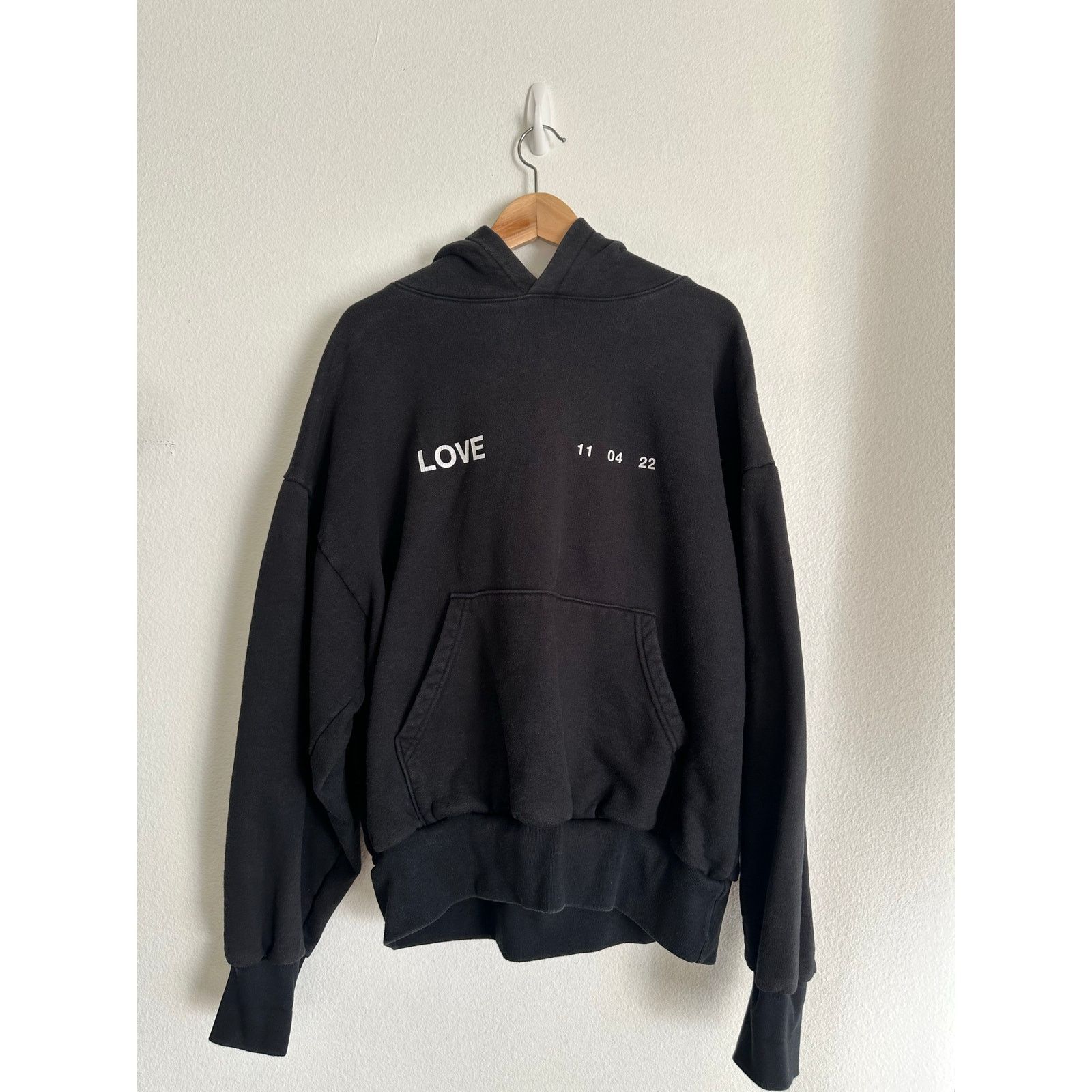 Los Angeles Apparel RARE ORIGINAL P DIDDY BIRTHDAY SOIRÉE INVITATION HOODIE Size US XL / EU 56 / 4 - 2 Thumbnail