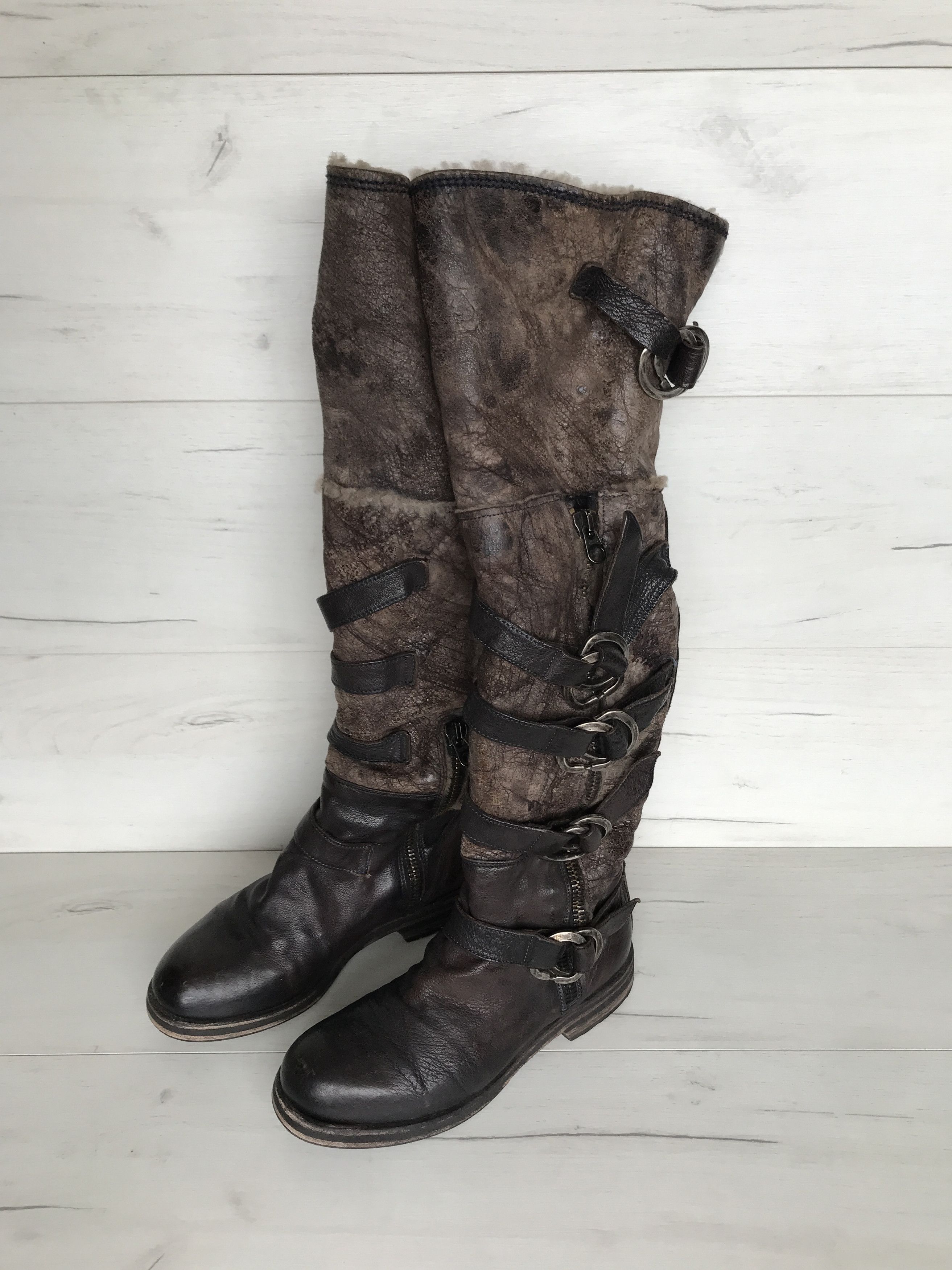 Other NYLO DISTRESSED LEATHER SHEARLING DOUBLE ZIPPER TALL BOOTS Size US 9 / IT 39 - 3 Thumbnail