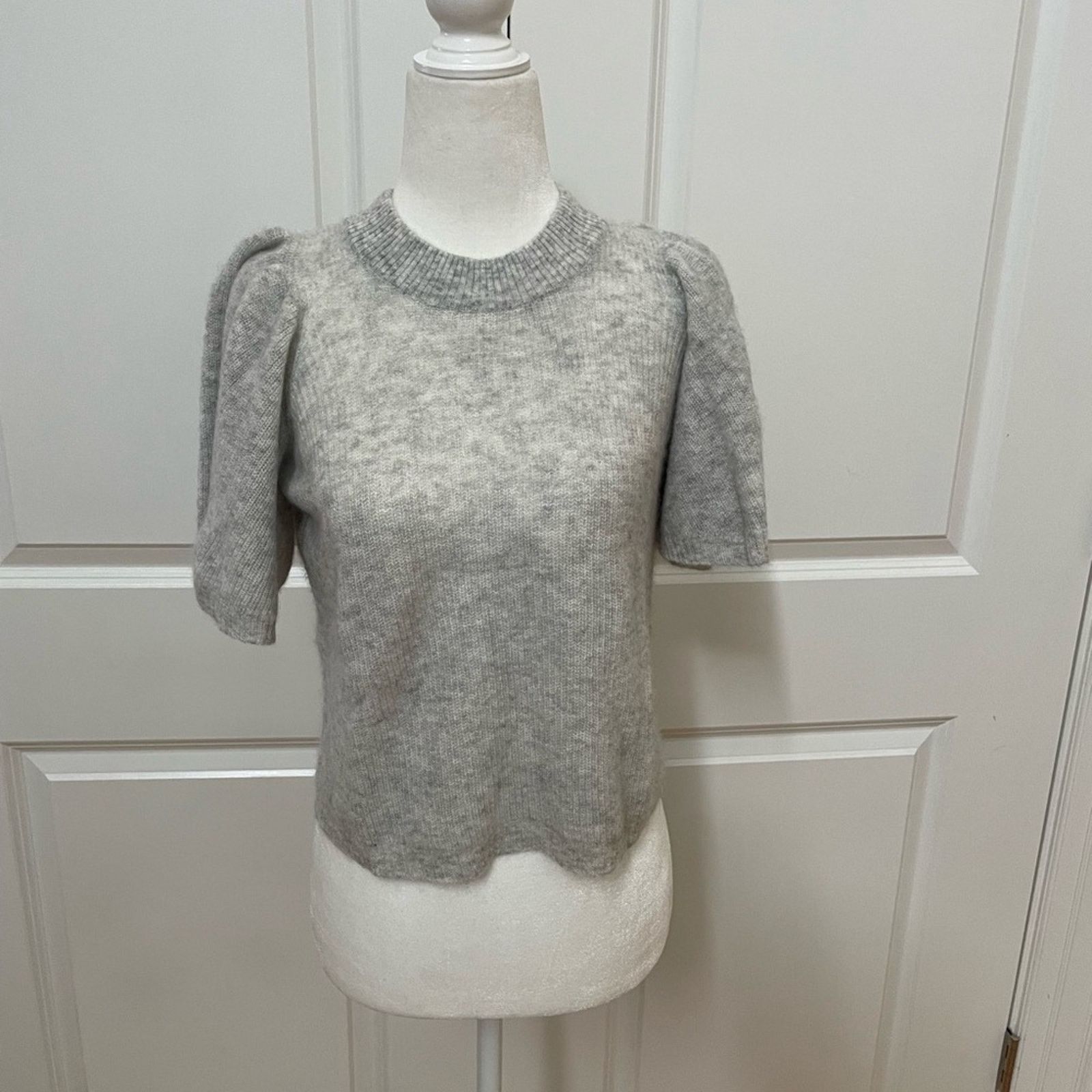 Autumn Cashmere Cashmere And Silk Blend Flare Sleeve Crew Neck Sweater Size XS / US 0-2 / IT 36-38 - 2 Thumbnail