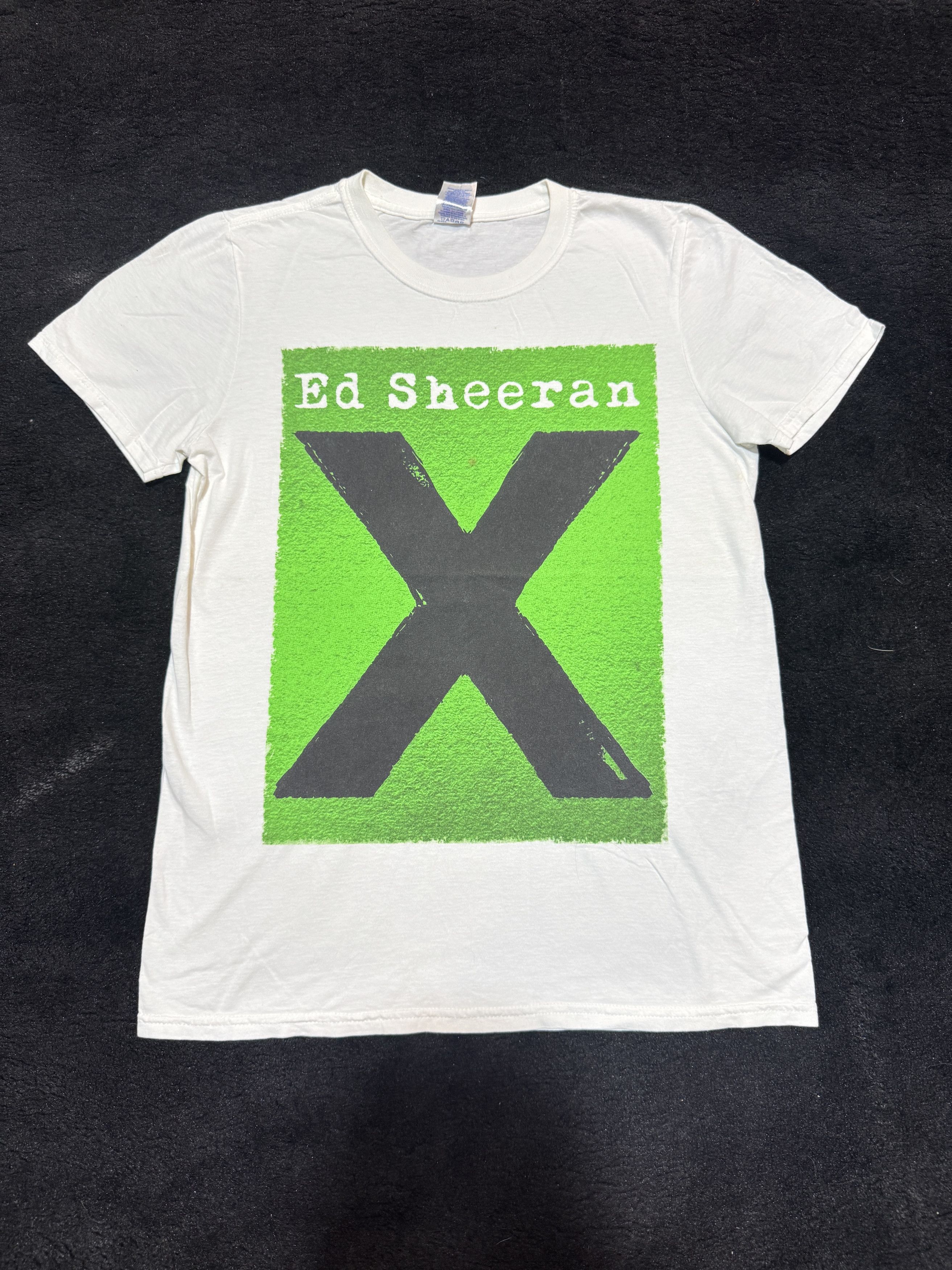 Band Tees Ed Sheeren Europe X World Tour T shirt Size US S / EU 44-46 / 1 - 1 Thumbnail