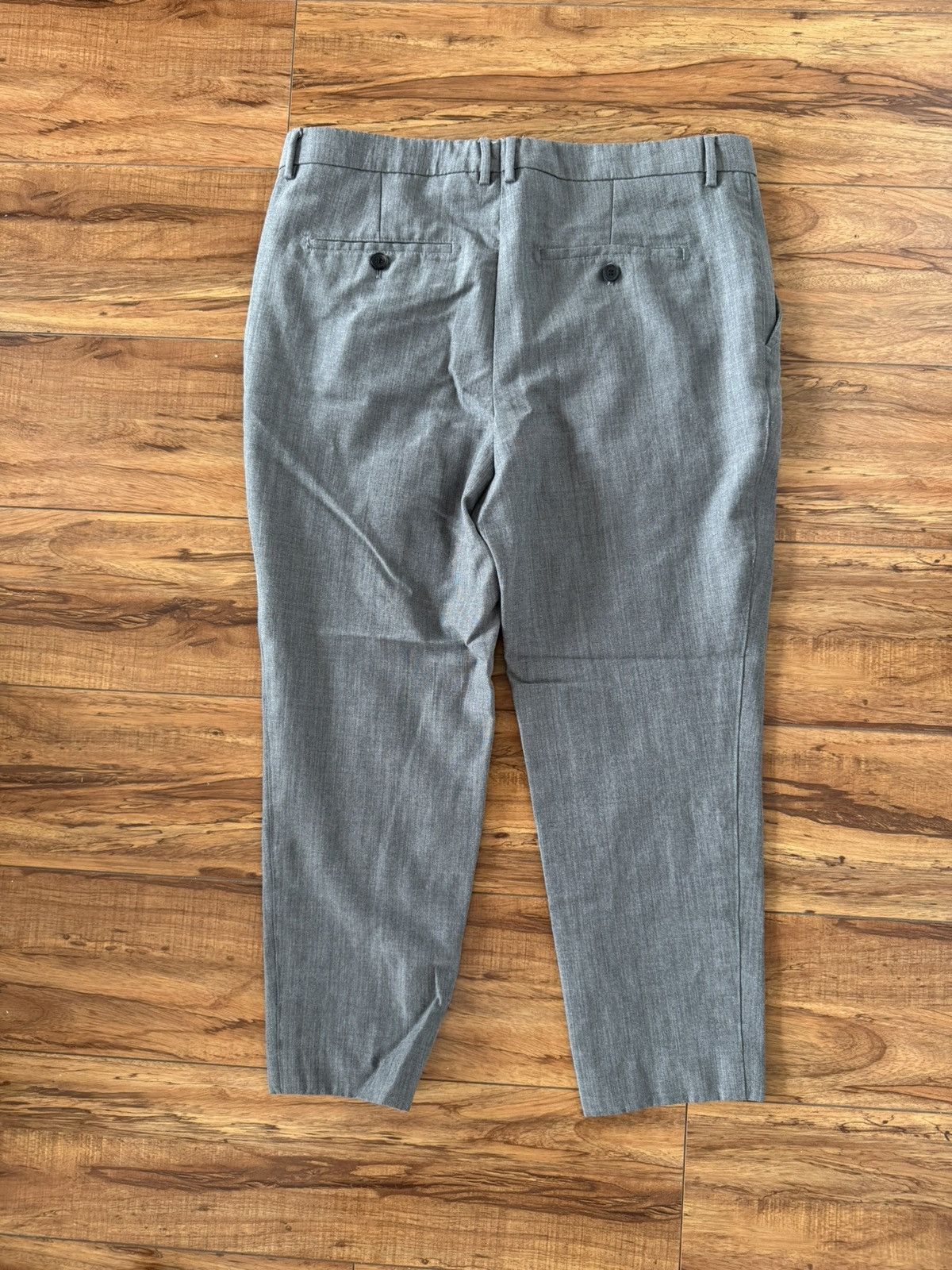 AMI AMI Alexandre Mattiussi Grey Cropped Trousers (Size 44) Size US 30 / EU 46 - 4 Thumbnail