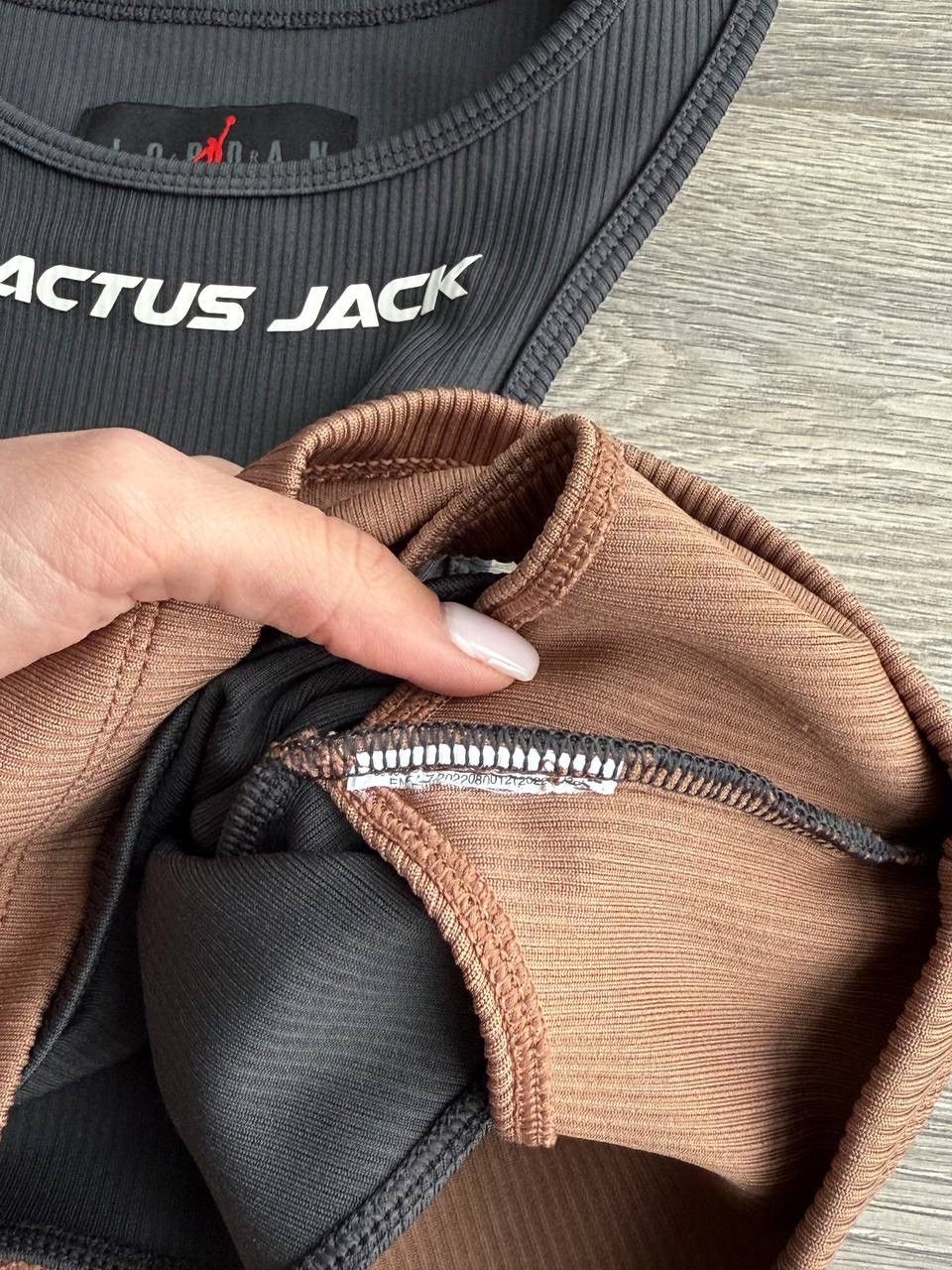 Jordan Brand × Nike × Travis Scott Nike Jordan Cactus Jack Travis Scott tank top Size S / US 4 / IT 40 - 5 Thumbnail