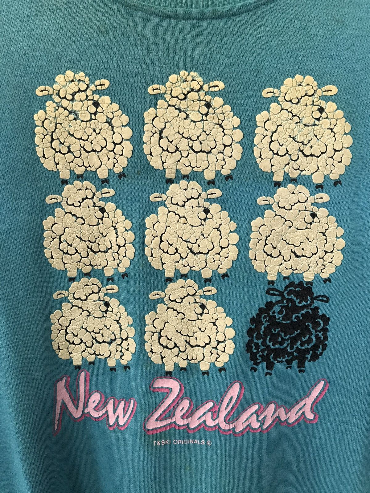 T&SKI Originals New Zealand Vintage Sweatshirt