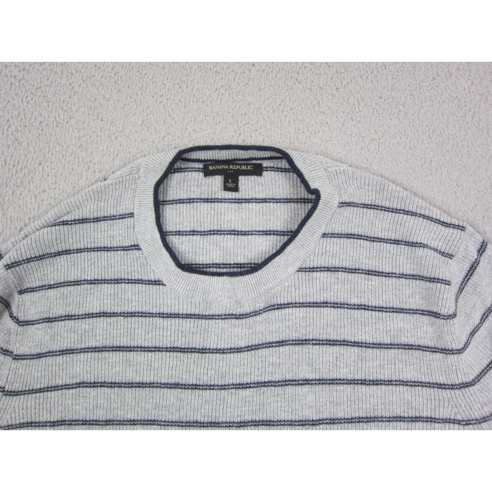 Banana Republic Banana Republic Sweater Shirt Womens Large Gray Blue Striped Wool Blend Knit Crewneck Pullover 90s City Classic Designer Size S / US 4 / IT 40 - 2 Thumbnail