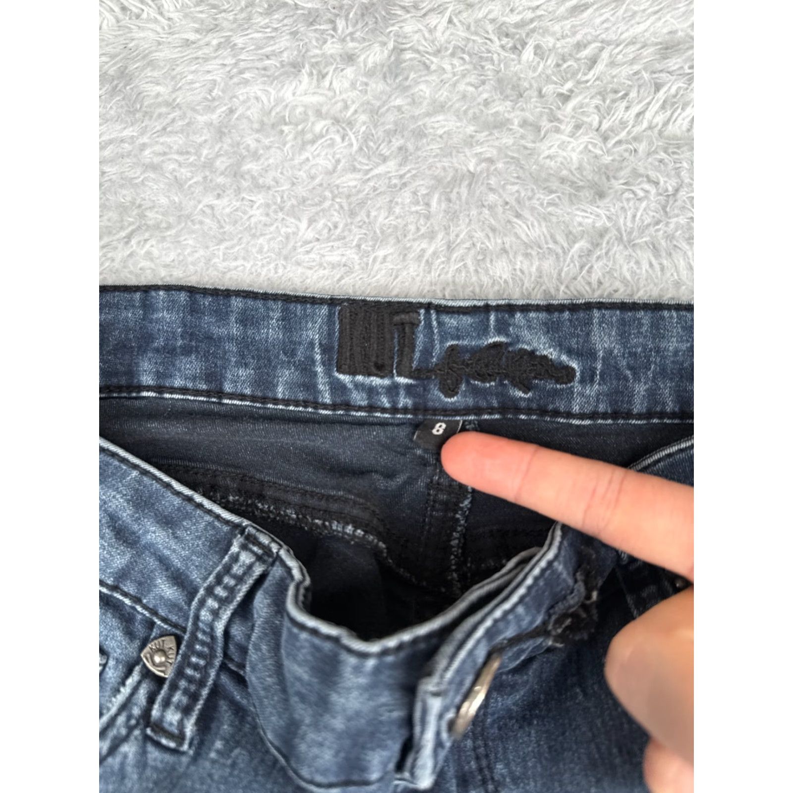 Vintage KUT from the Kloth Jeans Womens 8 Blue Denim Medium Wash Bootcut Flare 30x30 Adult Regular Size 30 Blue 90s? (No, avoid adding decade unless given) Size 30" / US 8 / IT 44 - 6 Thumbnail
