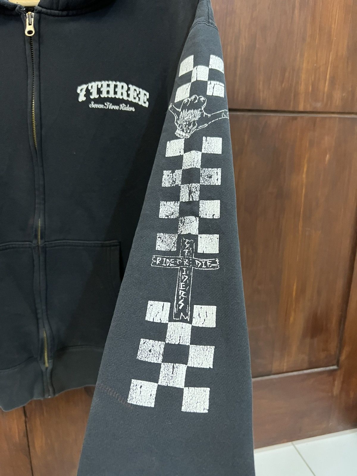 If Six Was Nine × Japanese Brand × Le Grande Bleu (L.G.B.) Vintage 7Three Die Rider Dragon Hoodies Size US L / EU 52-54 / 3 - 7 Thumbnail
