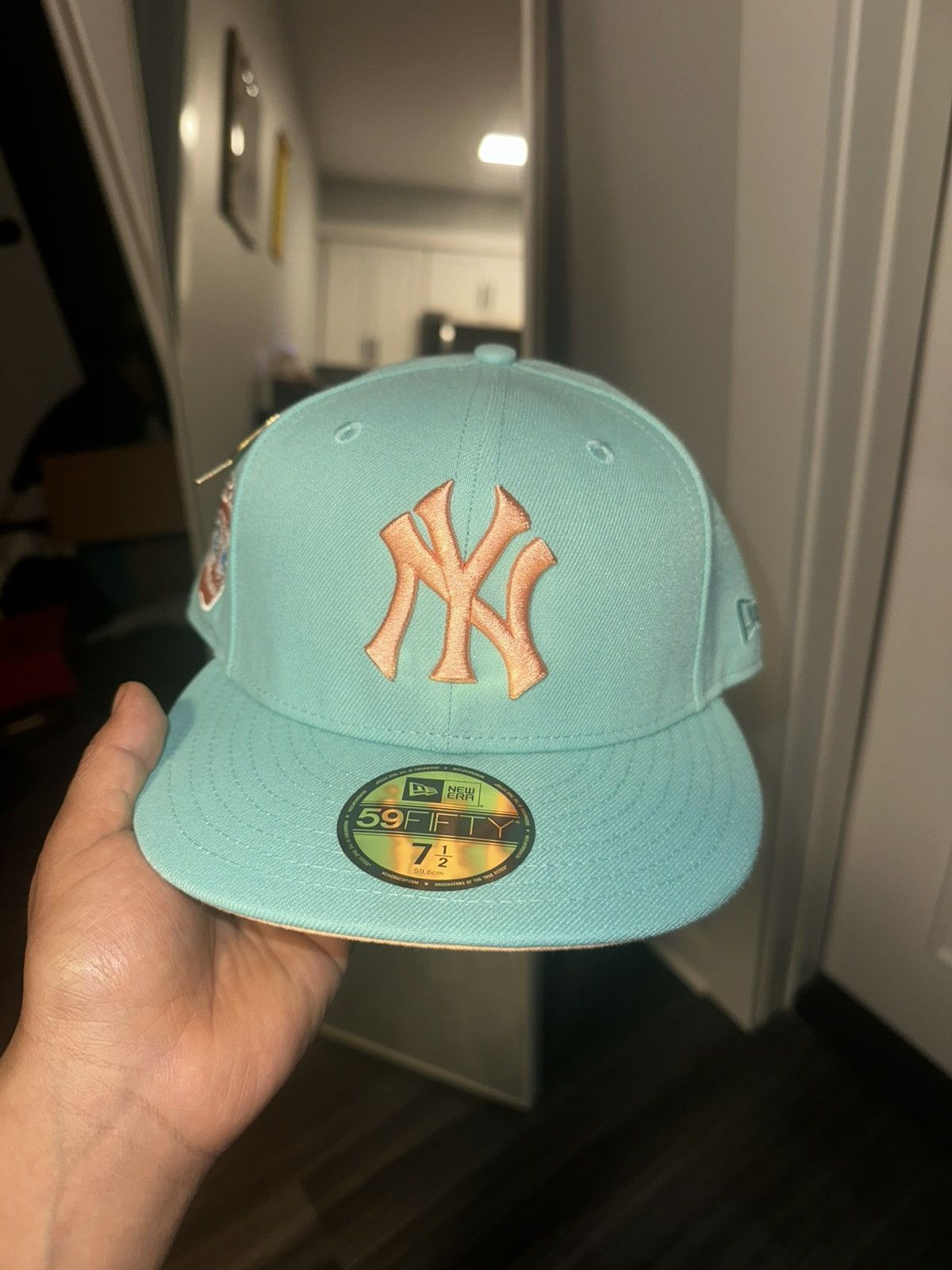 Other New Era fitted New York Yankees 7 1/2 Size ONE SIZE - 1 Thumbnail