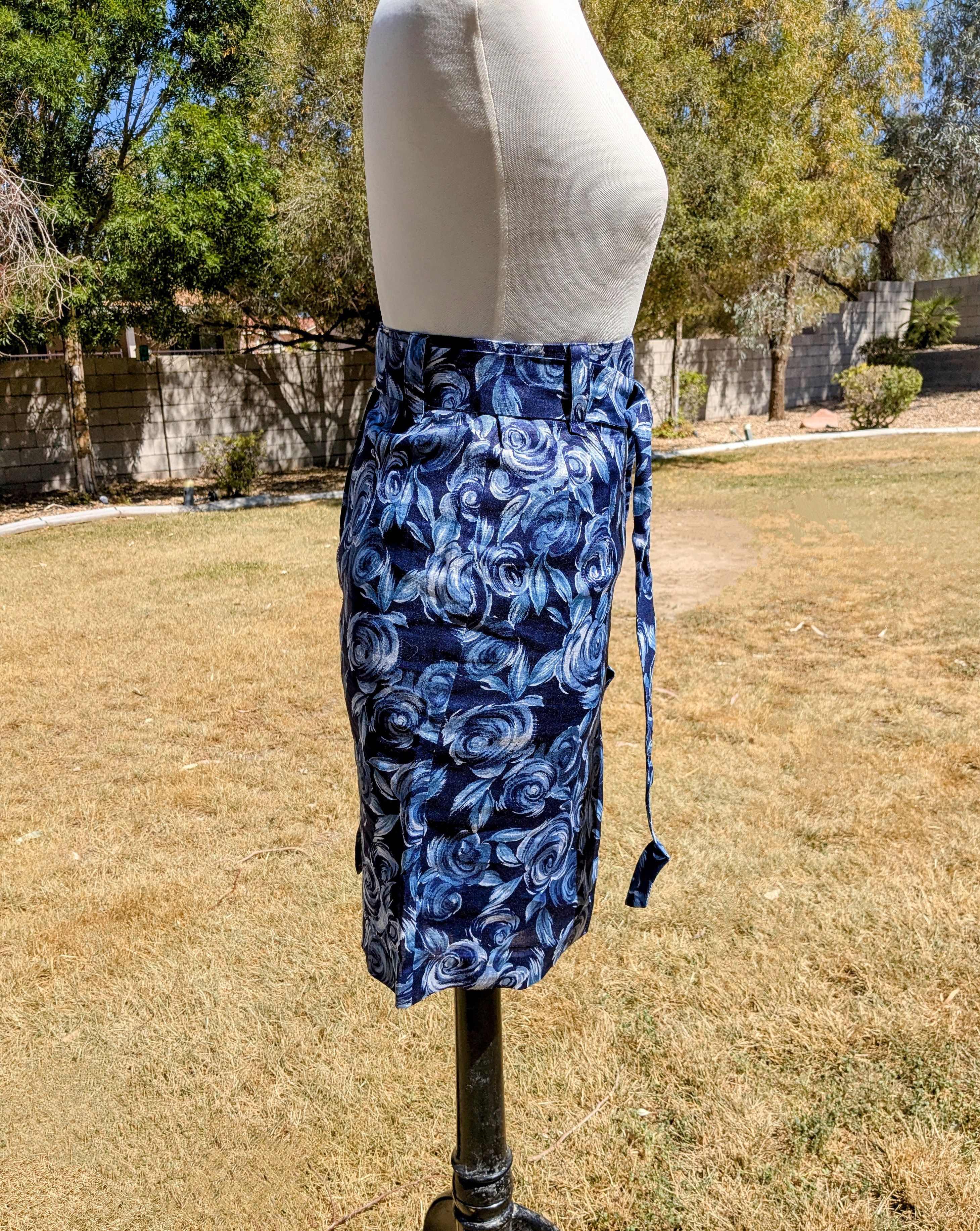Vintage 1980s VTG Blue Roses Petite Korean Victory Town Maxi Skirt Size 26" / US 2 / IT 38 - 4 Thumbnail