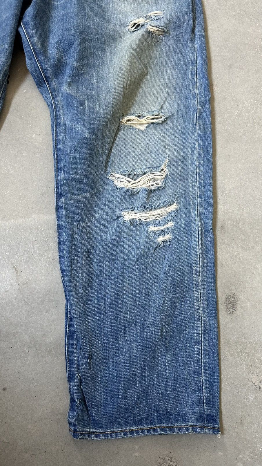 Ordinary Fits ORDINARY FITS DISTRESSED DENIM PANT Size US 38 / EU 54 - 3 Thumbnail