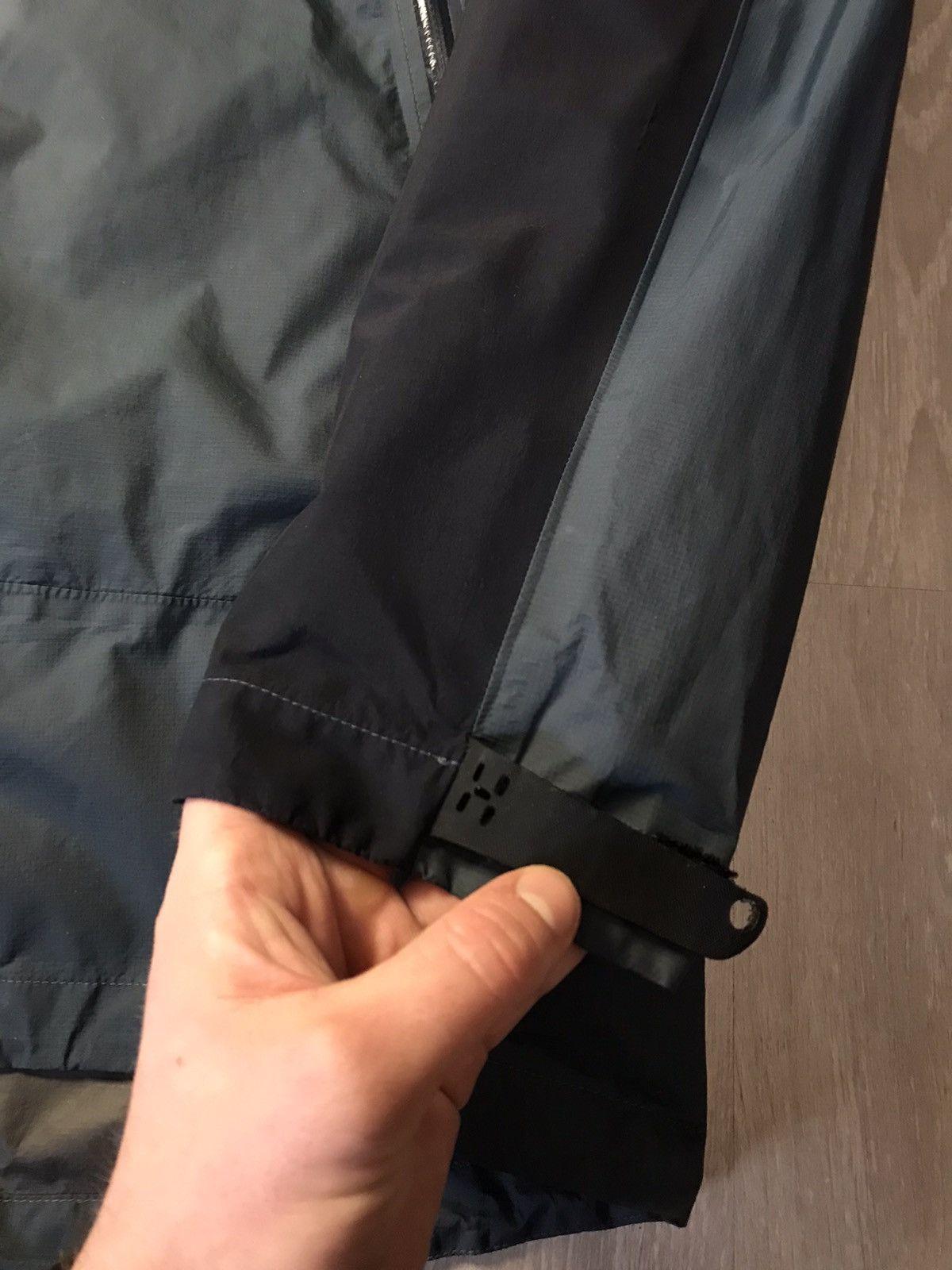 Goretex × Haglofs × Vintage Vintage Haglofs Ultimate series Y2K light jacket Size US L / EU 52-54 / 3 - 4 Thumbnail