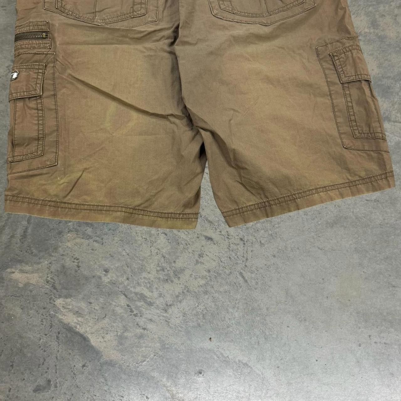 Guess × Vintage Vintage Y2K Insanely Faded Guess Cargo Shorts Size US 36 / EU 52 - 6 Thumbnail