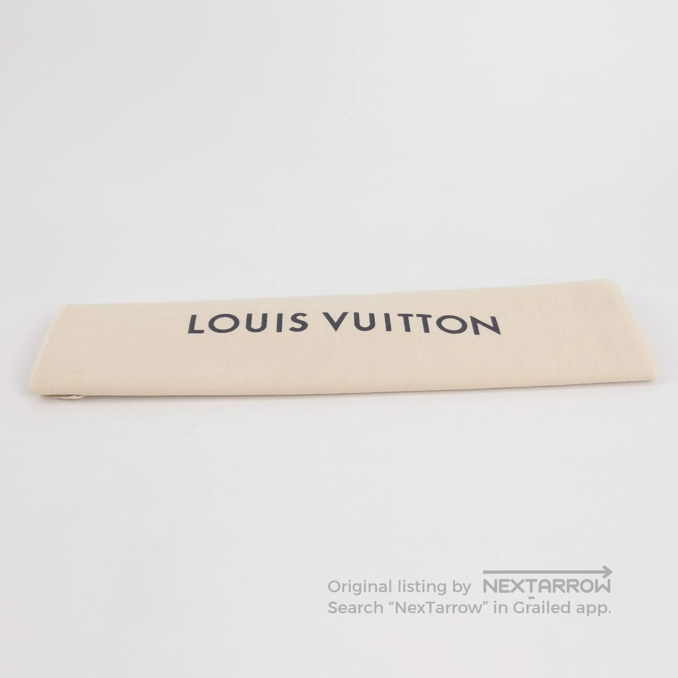 Louis Vuitton Louis Vuitton Pochette Voyage Medium Check Pouch. Size ONE SIZE - 8 Thumbnail