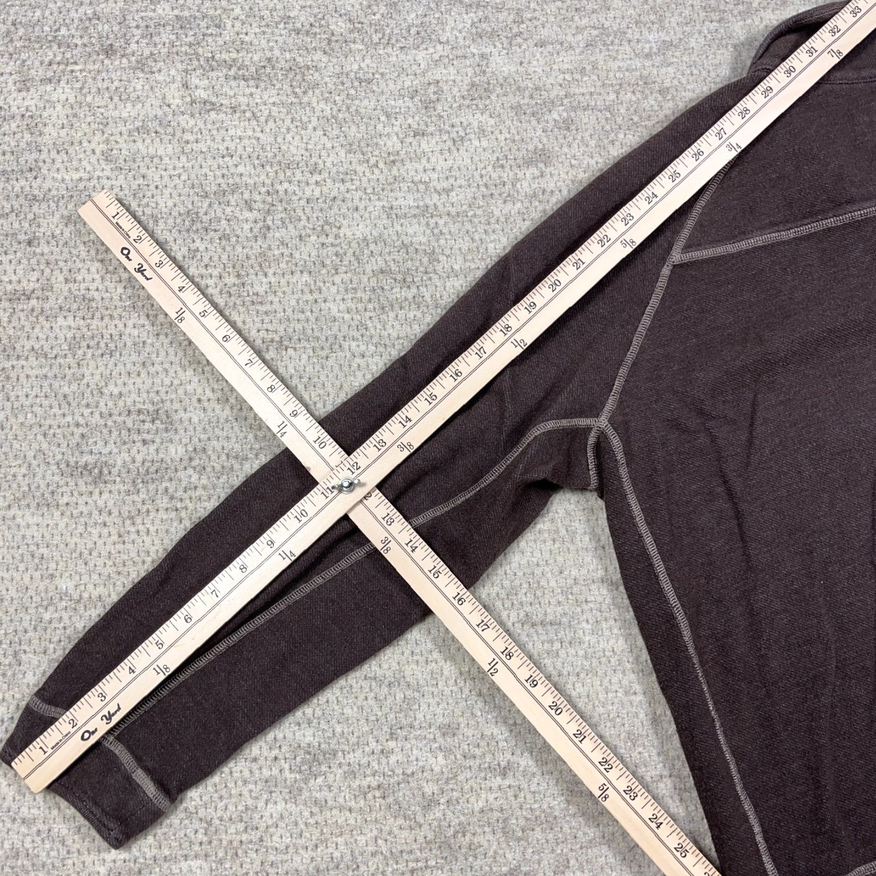 Tommy Bahama Tommy Bahama Sweater Men Large Brown Gray Pullover Quarter Zip Reversible Casual Knit 1/4 Zip All Seasons Heavyweight Zipper Logo Embroidered Size US L / EU 52-54 / 3 - 6 Thumbnail