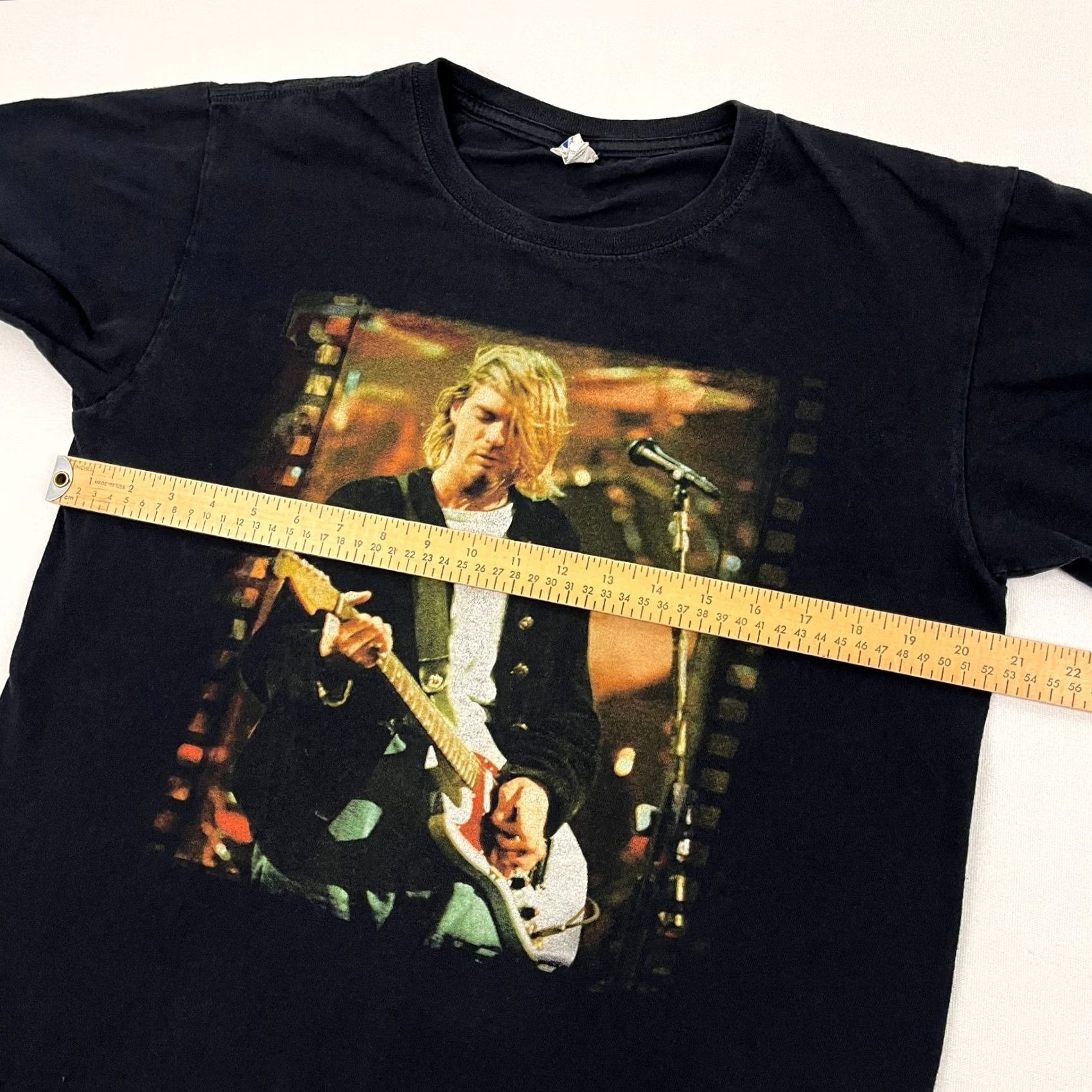 Anvil Kurt Cobain Shirt Mens M Faded Black 2013 Nirvana Band Music Anvil Graphic Tee Size US M / EU 48-50 / 2 - 6 Thumbnail