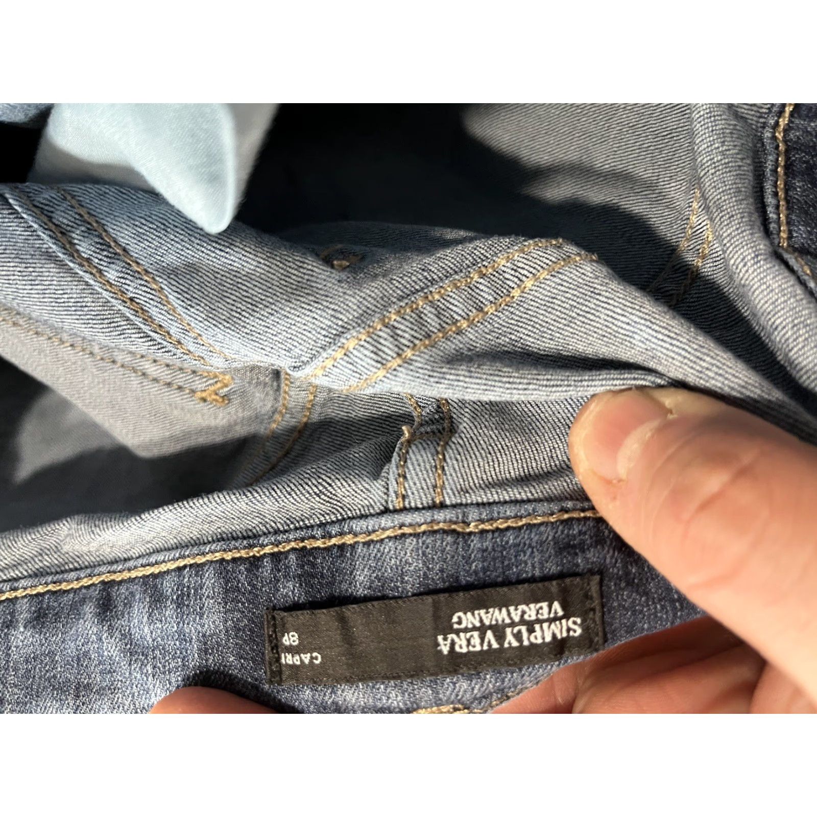 Vintage Simply Vera Vera Wang Jeans Capri Women 8P Medium Wash Blue 5-Pocket Stretch Denim Capris Womens Size 30" / US 8 / IT 44 - 5 Thumbnail