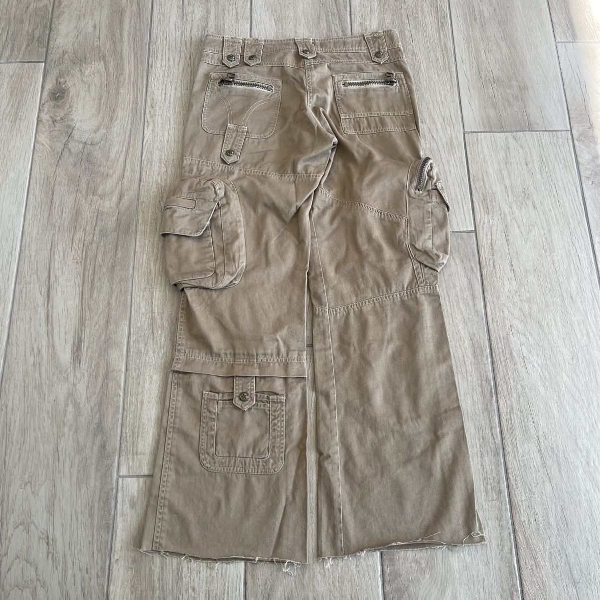 Japanese Brand Spunky Gals 3D Mulch Multi-Pocket Cargo Flare Pants Size US 30 / EU 46 - 2 Thumbnail
