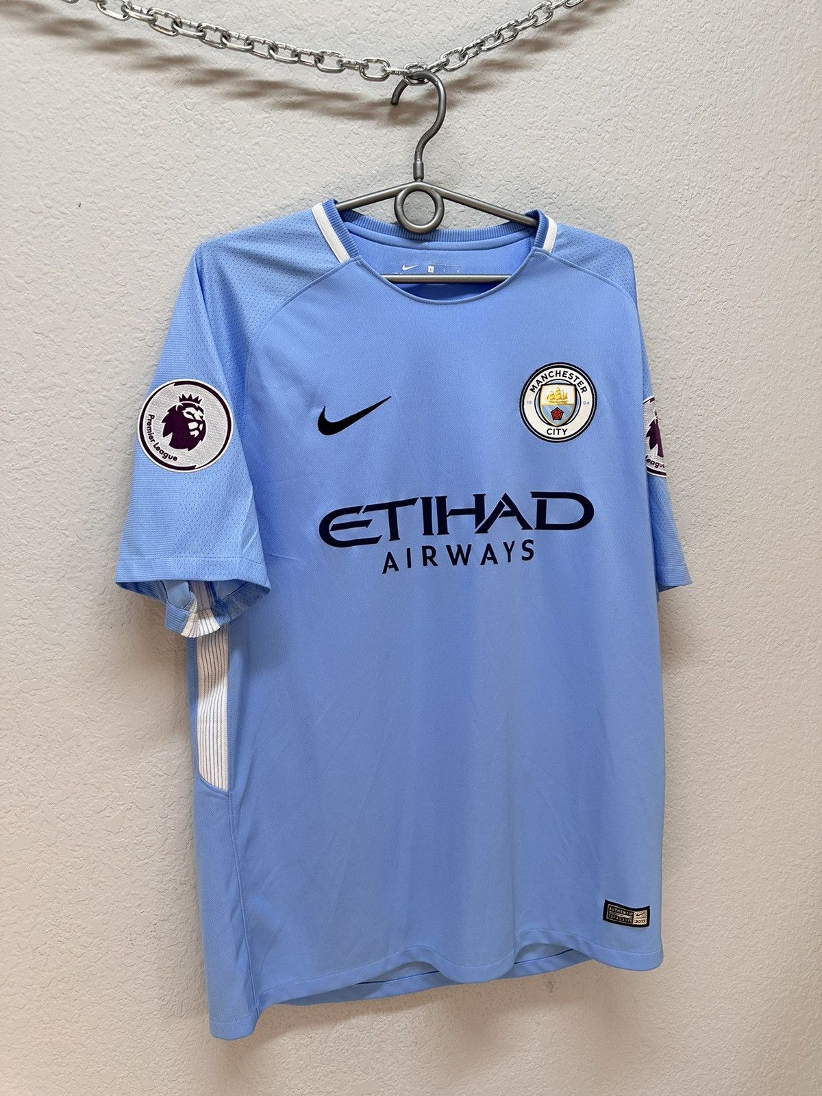 Vintage Vintage Nike Manchester City Sterling 2017 suits blockcore Size US L / EU 52-54 / 3 - 7 Thumbnail
