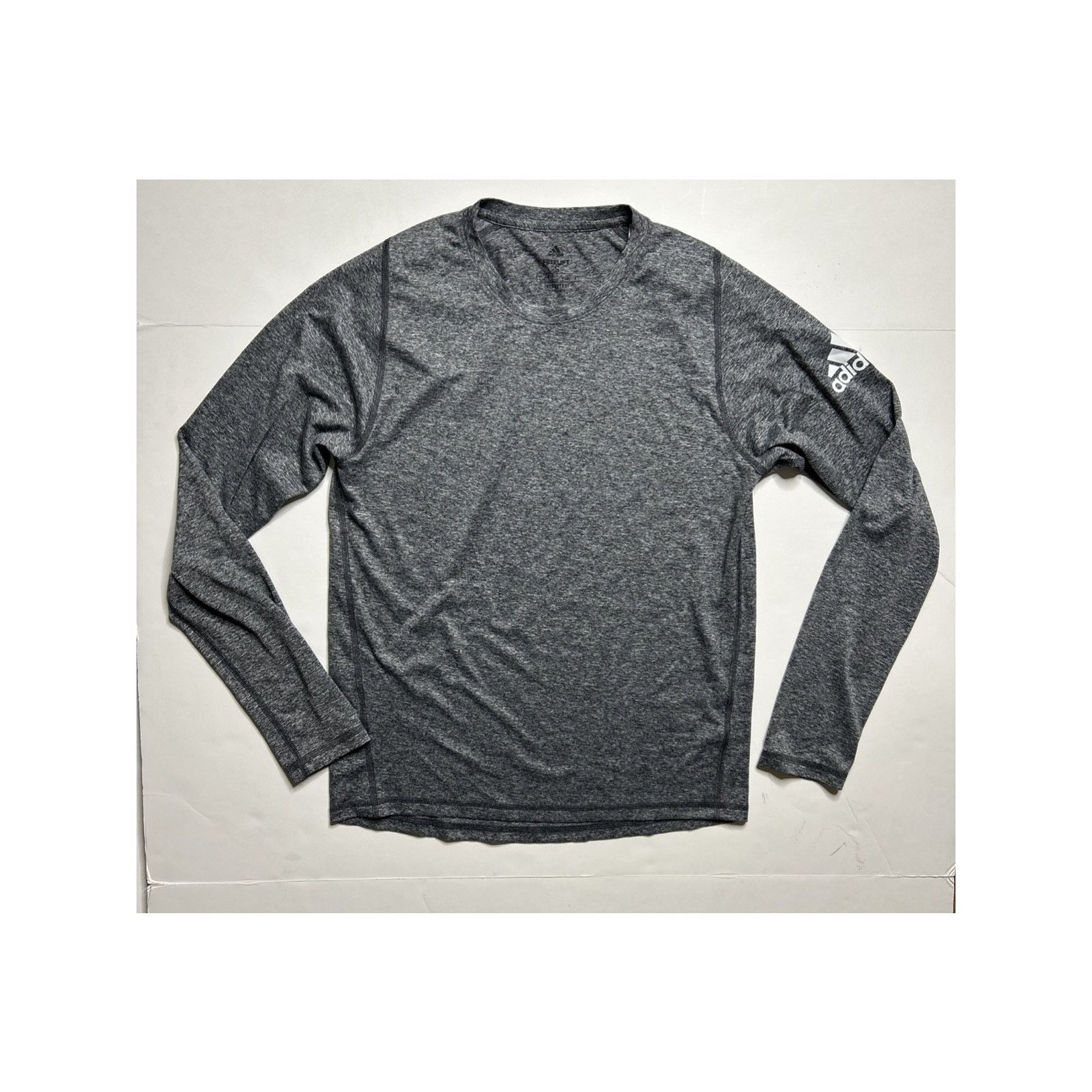 Adidas Adidas T-Shirt Freelift Gray Activewear Men Size Medium Size US M / EU 48-50 / 2 - 1 Thumbnail