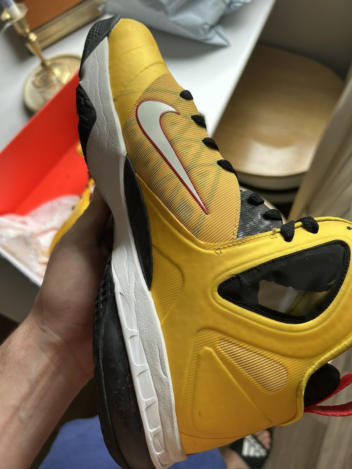 Nike Nike Lebron 9 Elite Taxi Size US 11.5 / EU 44-45 - 2 Thumbnail