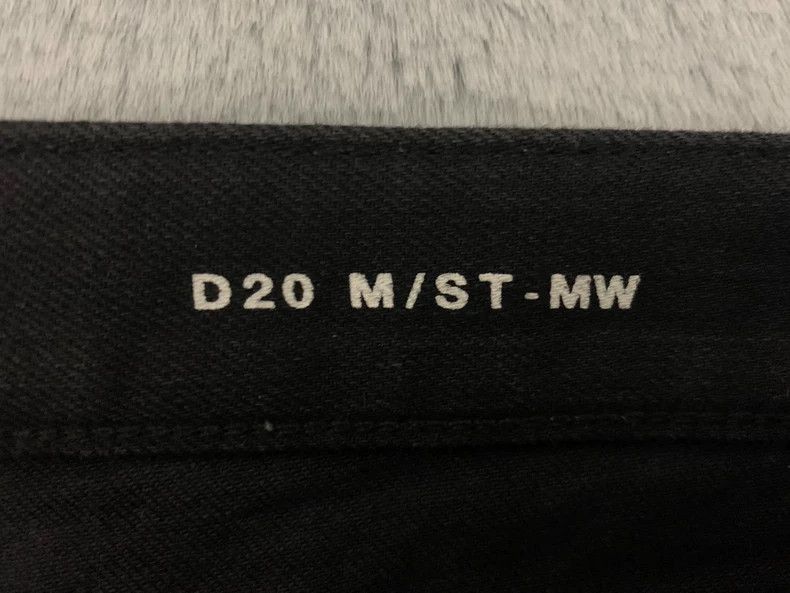 Saint Laurent Paris Saint Laurent Paris Black basic jeans Size US 28 / EU 44 - 4 Thumbnail