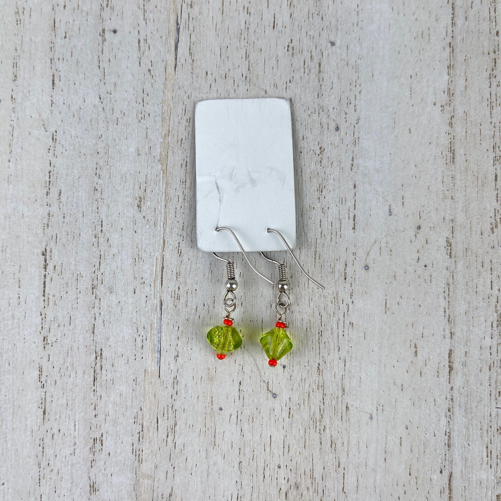 Handmade Handmade Dainty Bead Earrings Green Orange Artsy Jewelry Size ONE SIZE - 11 Thumbnail
