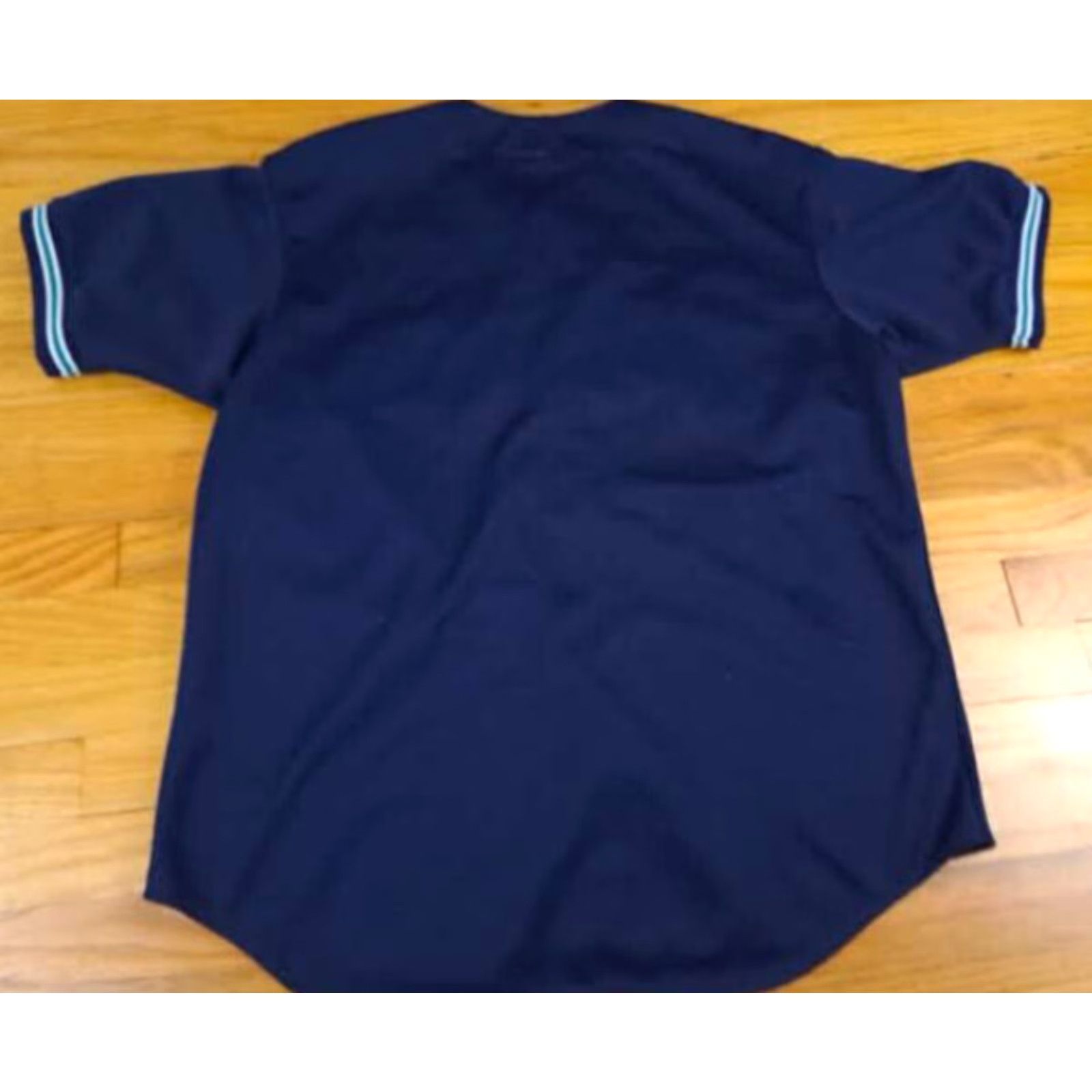 X-LARGE Majestic Seattle Mariniers Baseball Full Button XL USA Made Home Jersey Sweatshirt Short Sleeve Pulsedric Logo Mens Dark Teal Size US XL / EU 56 / 4 - 4 Thumbnail