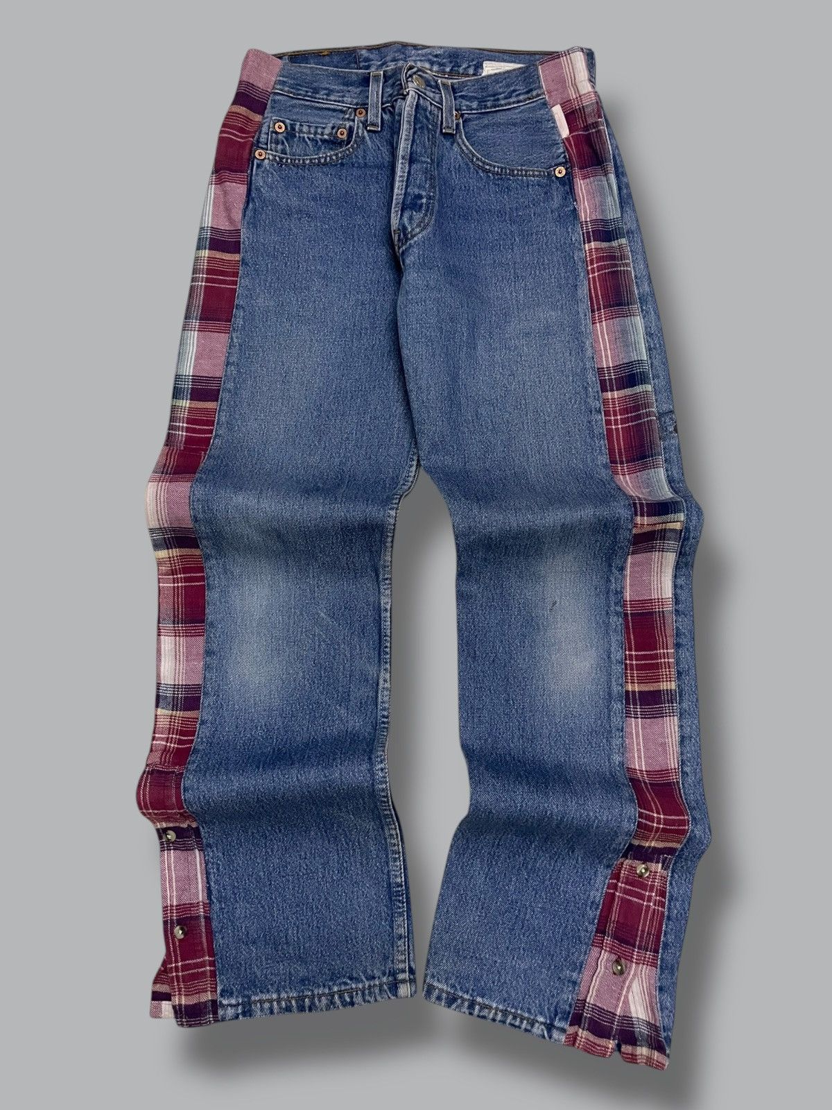 Levi's Vintage Clothing Vintage 1990s Designer Levis 501 Sample Tapped Regular Denim Size US 28 / EU 44 - 1 Thumbnail