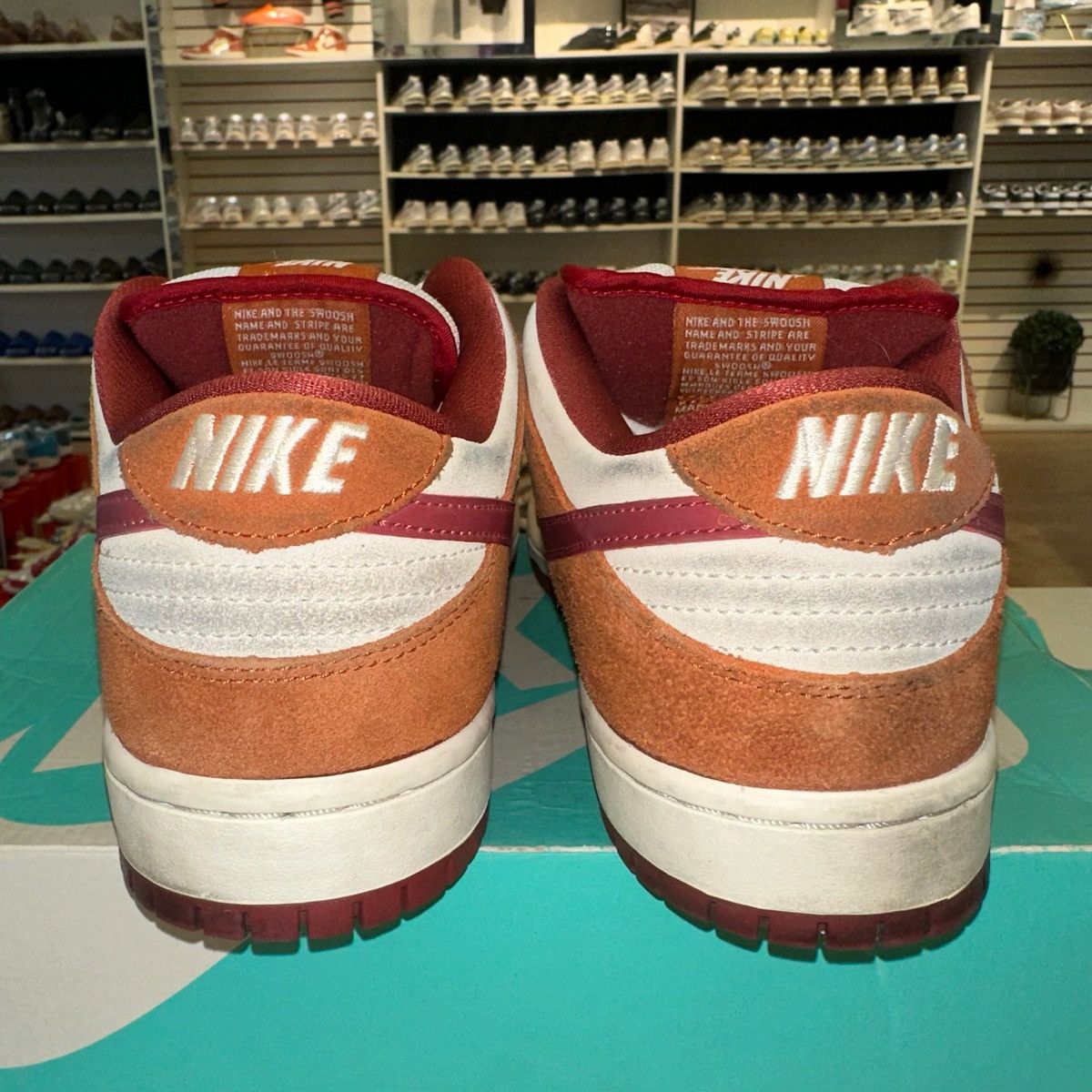 Nike Size 9 - Nike Dunk Pro SB Low Dark Russet Size US 9 / EU 42 - 3 Thumbnail