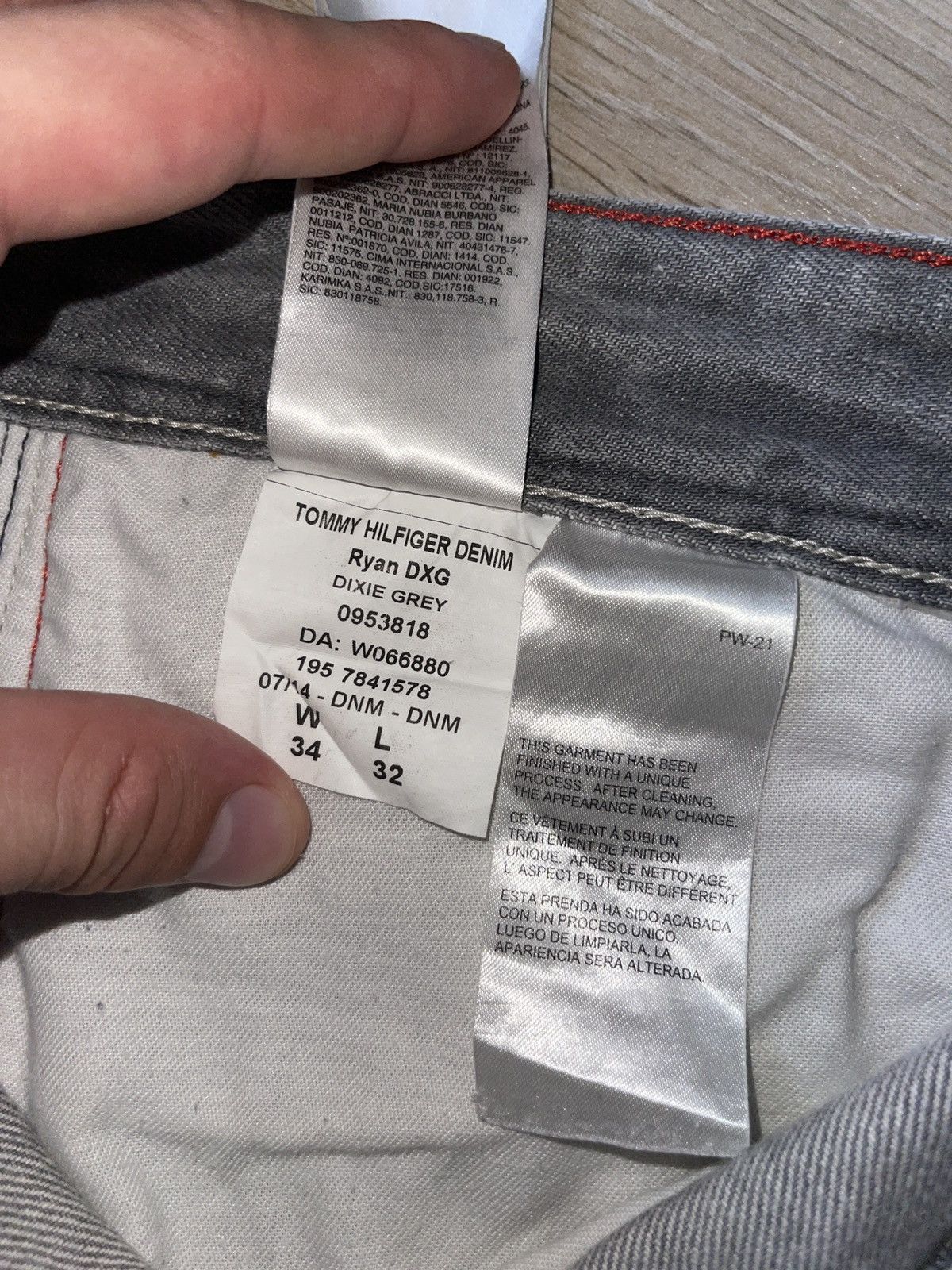 Tommy Hilfiger Vintage tommy hilfiger jeans blue denim 34/32 Size US 34 / EU 50 - 8 Thumbnail
