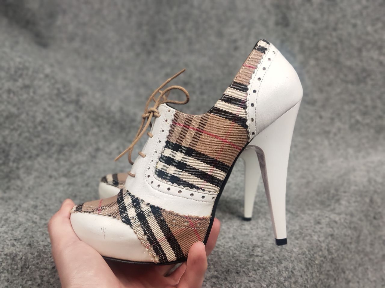 Burberry Vintage Burberry London Nova Check Leather Heels Shoes Y2K Size US 7 / IT 37 - 20 Thumbnail