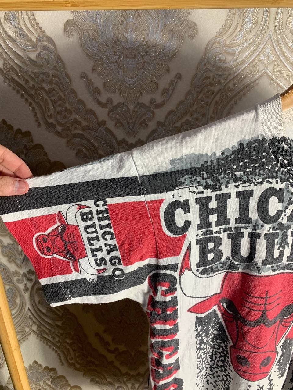 NBA × Vintage VERY RARE CHICAGO BULLS MADE IN USA T-SHIRT NBA Y2K 90s HYPE Size US M / EU 48-50 / 2 - 4 Thumbnail