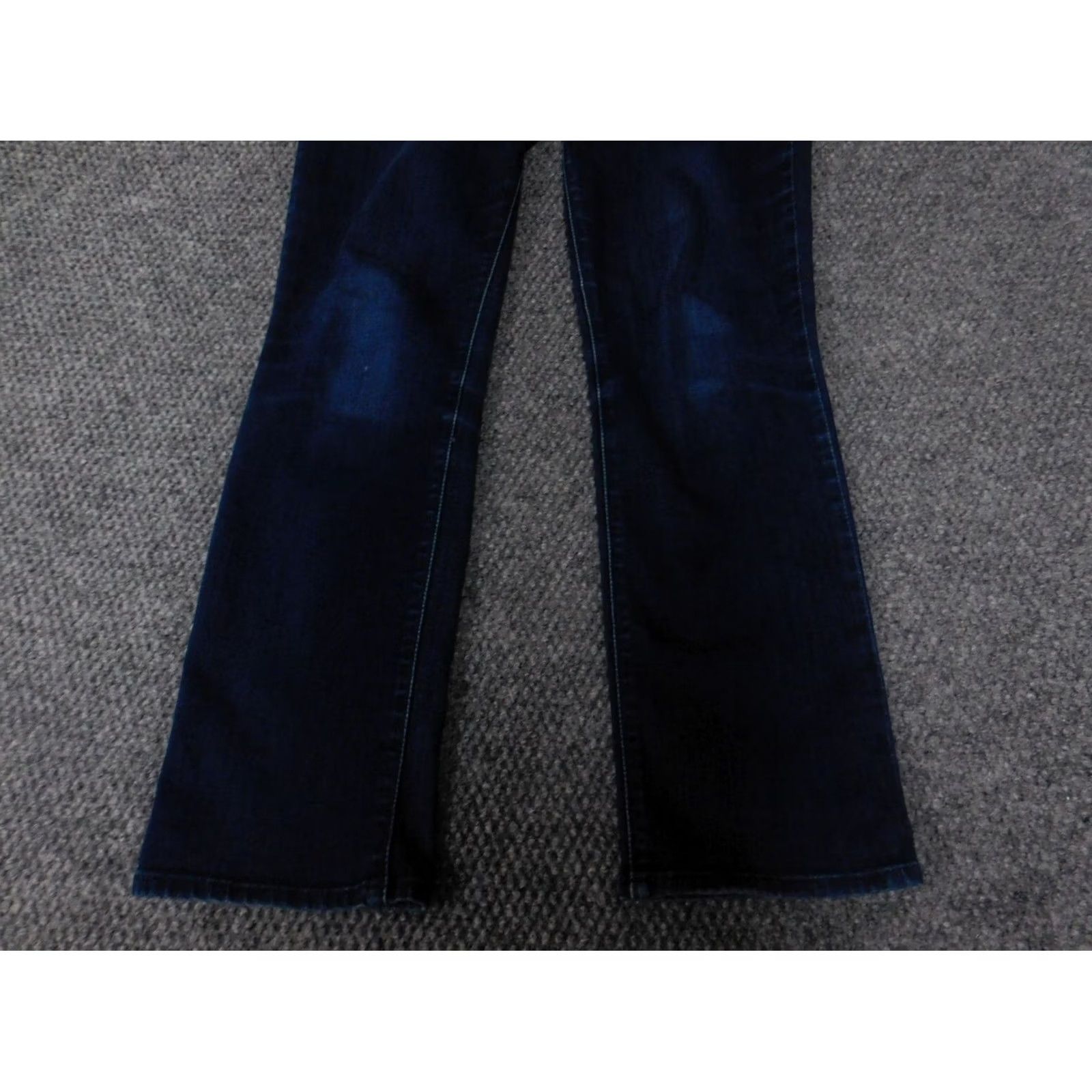 Levi's Levi's Jeans Womens Size 6 Blue Denim Slim Straight 27 Inseam Zipper Mid Rise Size 28" / US 6 / IT 42 - 6 Thumbnail