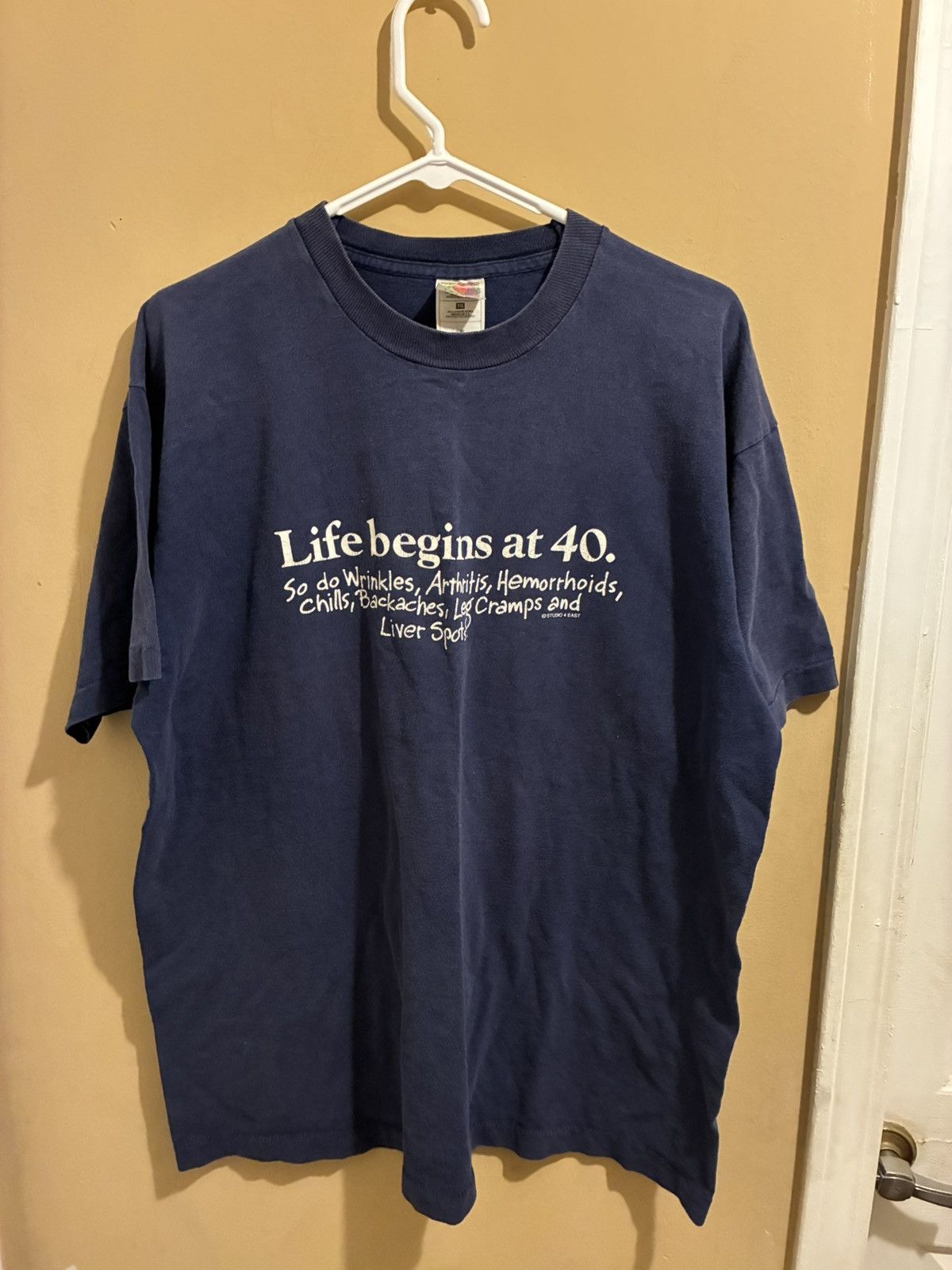 Vintage Vintage age Parody tee Size US XL / EU 56 / 4 - 2 Thumbnail