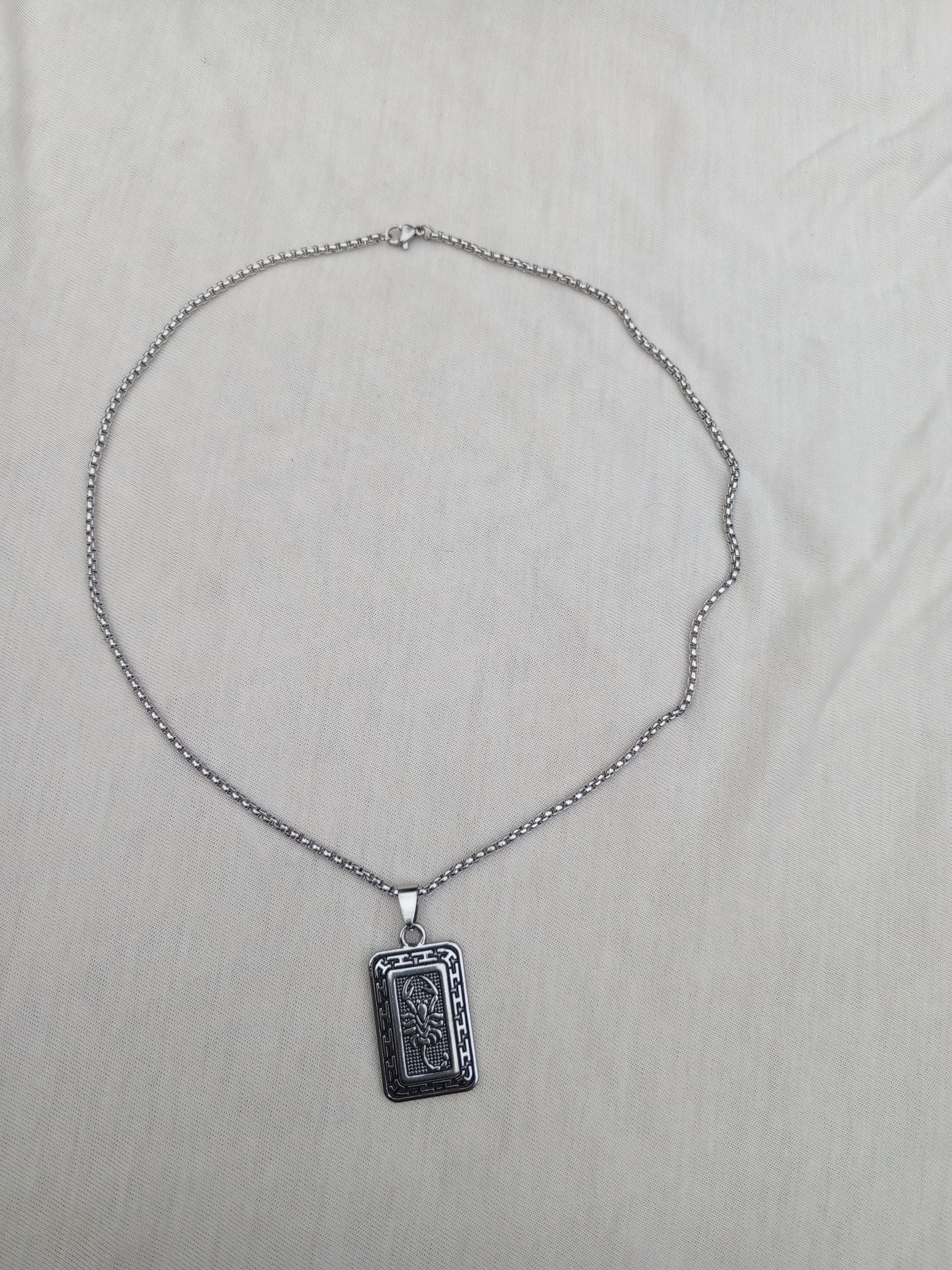 Other Rectangular Scorpion Pendant Necklace Size ONE SIZE - 3 Thumbnail