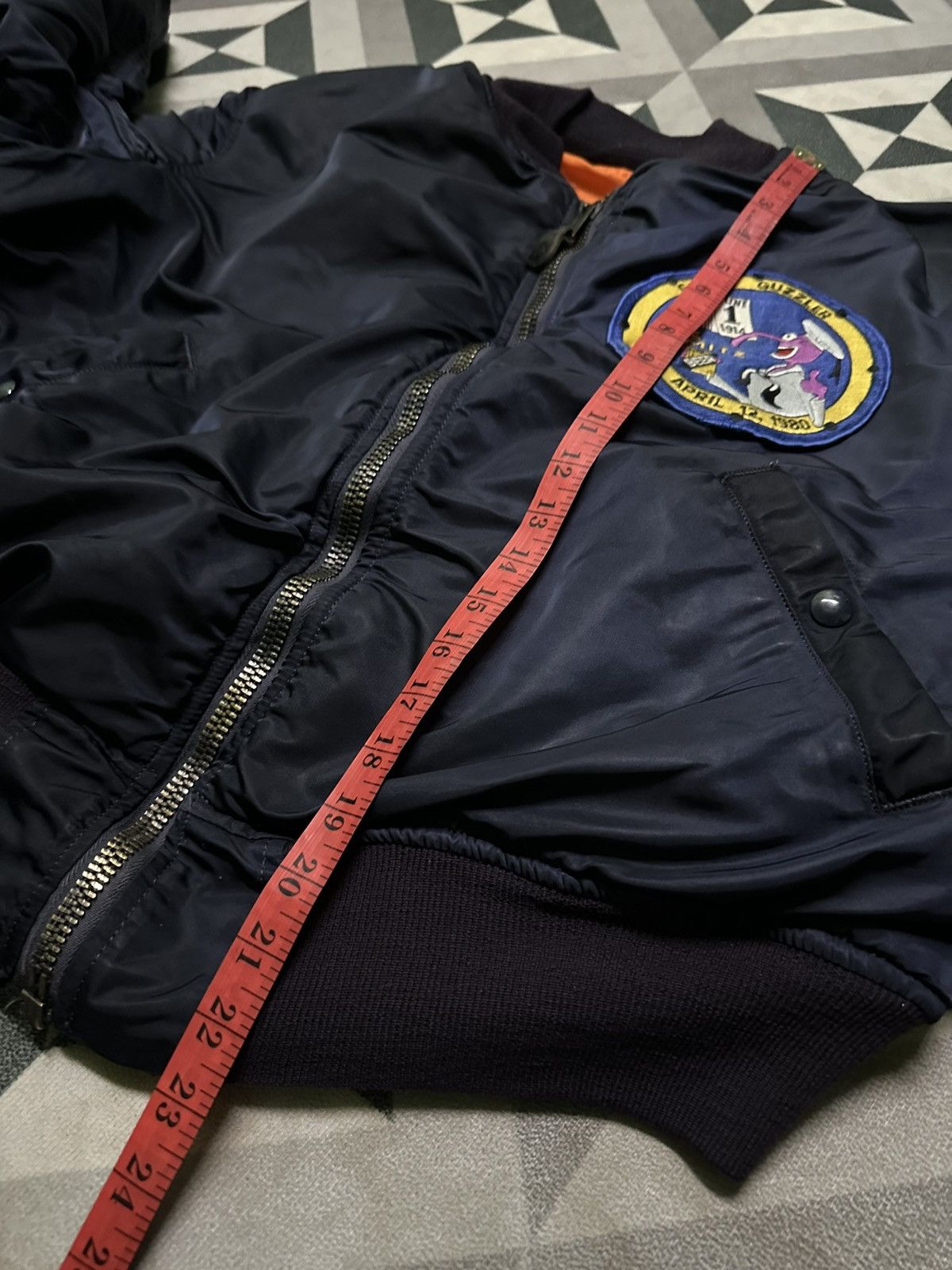 Vintage Vintage 80s USAF reversible bomber jacket Size US L / EU 52-54 / 3 - 14 Thumbnail