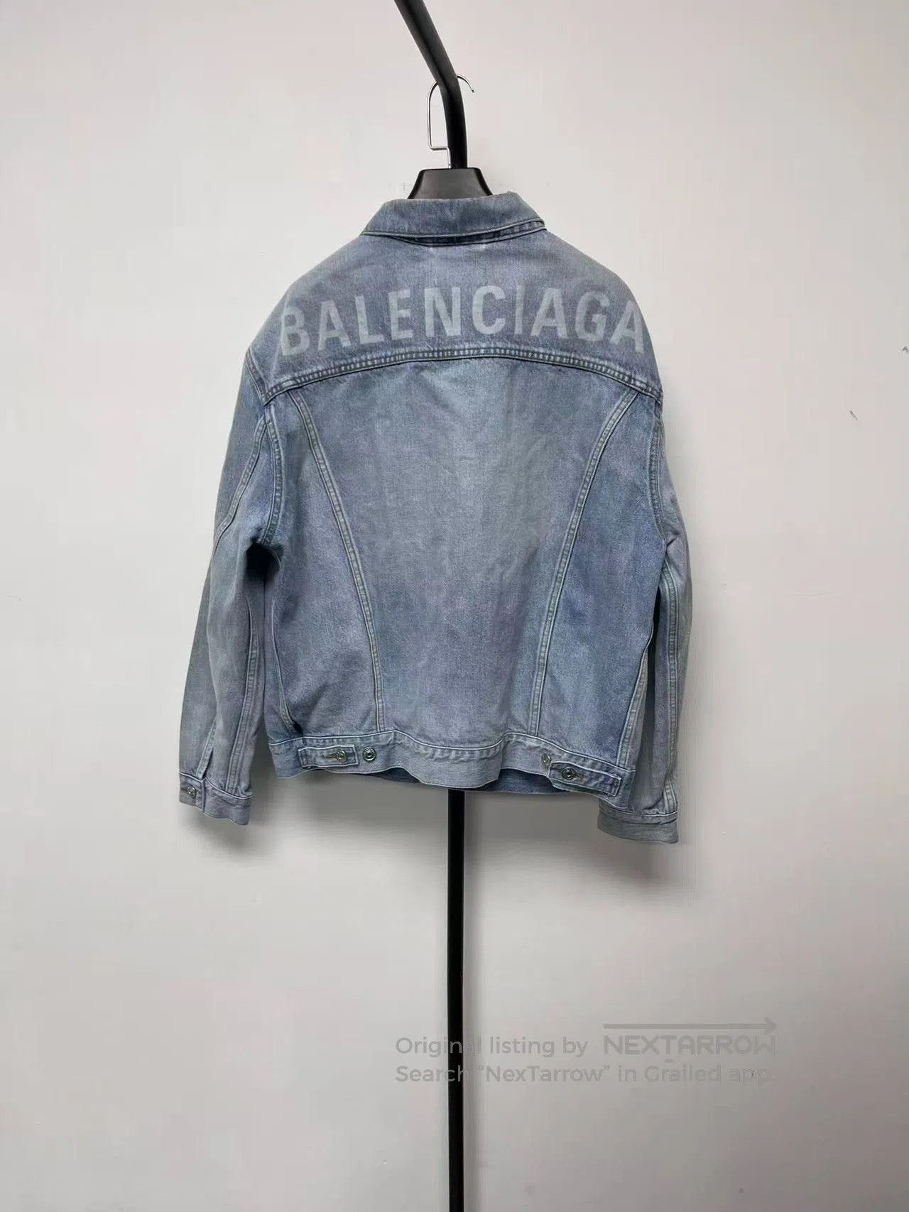 Balenciaga Balenciaga Back Logo Denim Jacket. Size US M / EU 48-50 / 2 - 1 Thumbnail