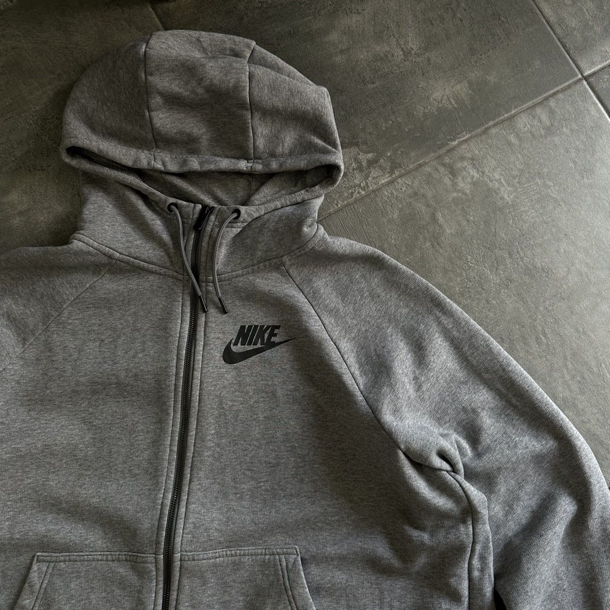 Nike × Vintage Vintage Nike Zip Hoodie Small Logo Tech Fleece Y2K 00s Size US XL / EU 56 / 4 - 9 Thumbnail