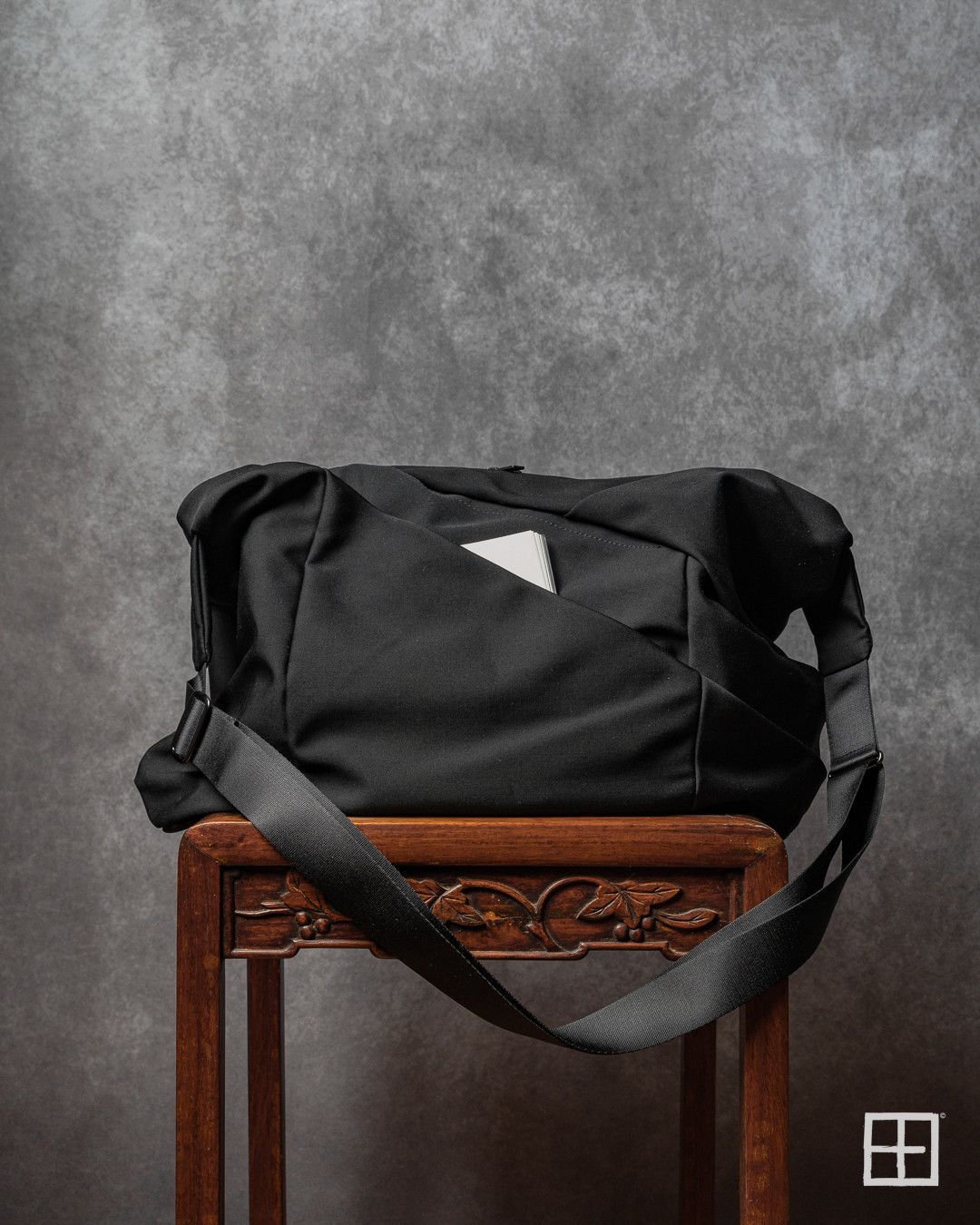 Yohji Yamamoto NEW Yohji Yamamoto Pour Homme SS25 Pleated Shoulder Bag Size ONE SIZE - 2 Thumbnail