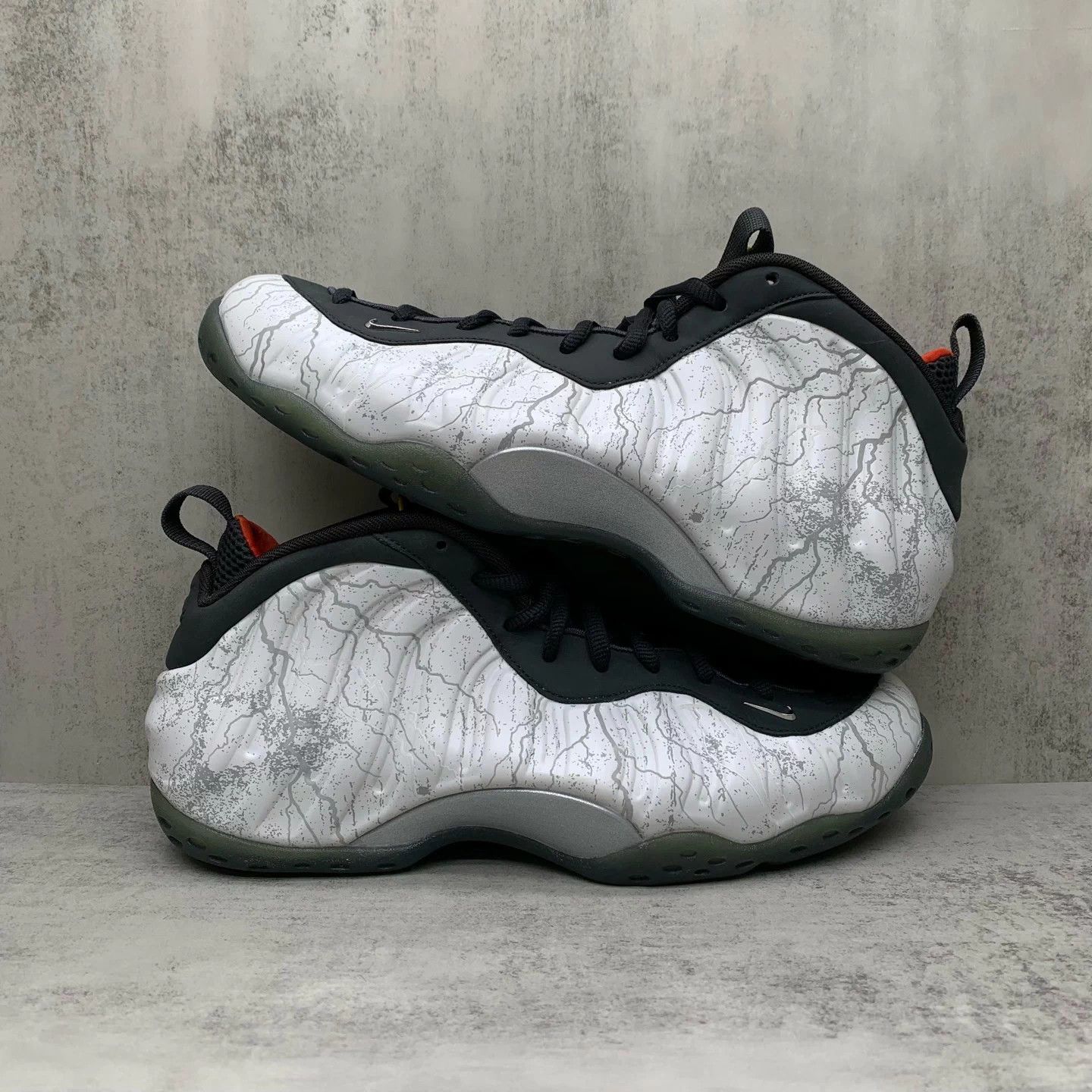 Nike TEKKEN 8 x Nike Foamposite 46 EU 98 New with Box Size US 12.5 / EU 45-46 - 2 Thumbnail