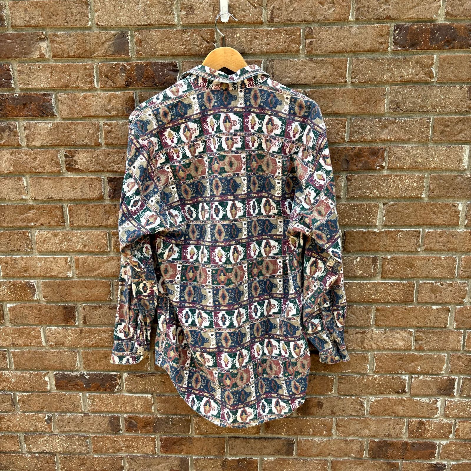 Vintage Vintage Aztec Western Button Up Shirt Size Large Size US L / EU 52-54 / 3 - 2 Thumbnail