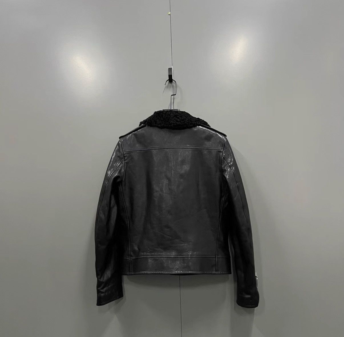 Saint Laurent Paris Saint Laurent Shearling Jacket J41 Size US M / EU 48-50 / 2 - 2 Thumbnail